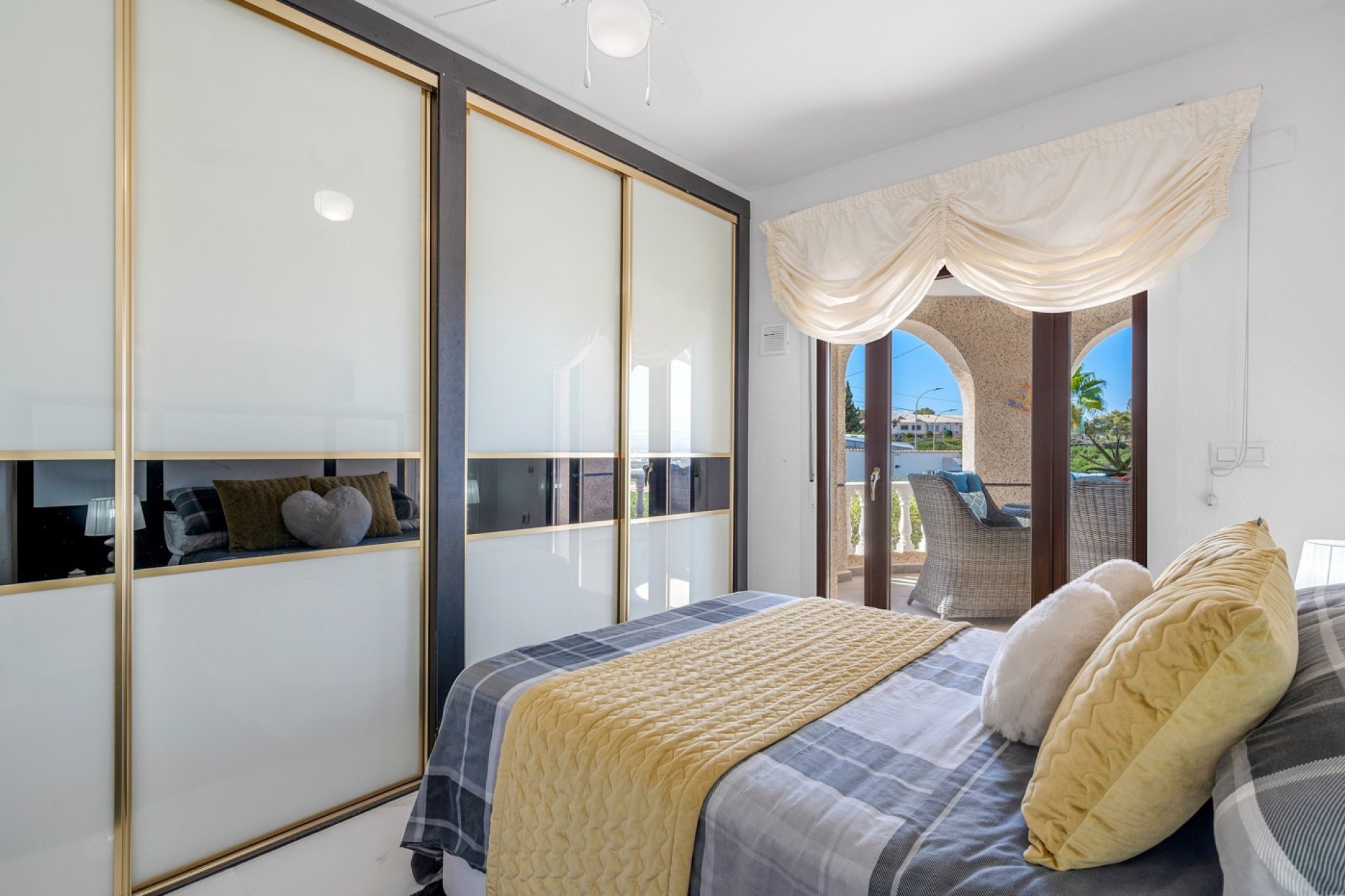 Revânzare - Vilă -
Almoradí - Inland