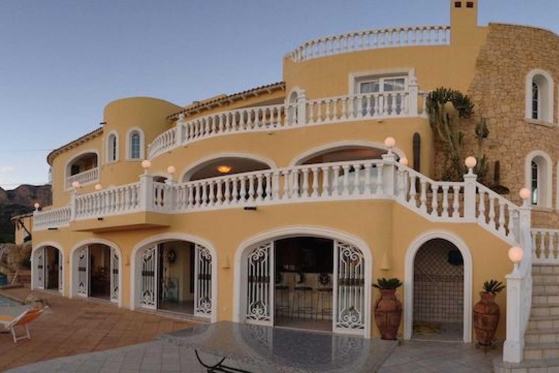 Revânzare - Vilă -
La Nucía - Costa Blanca