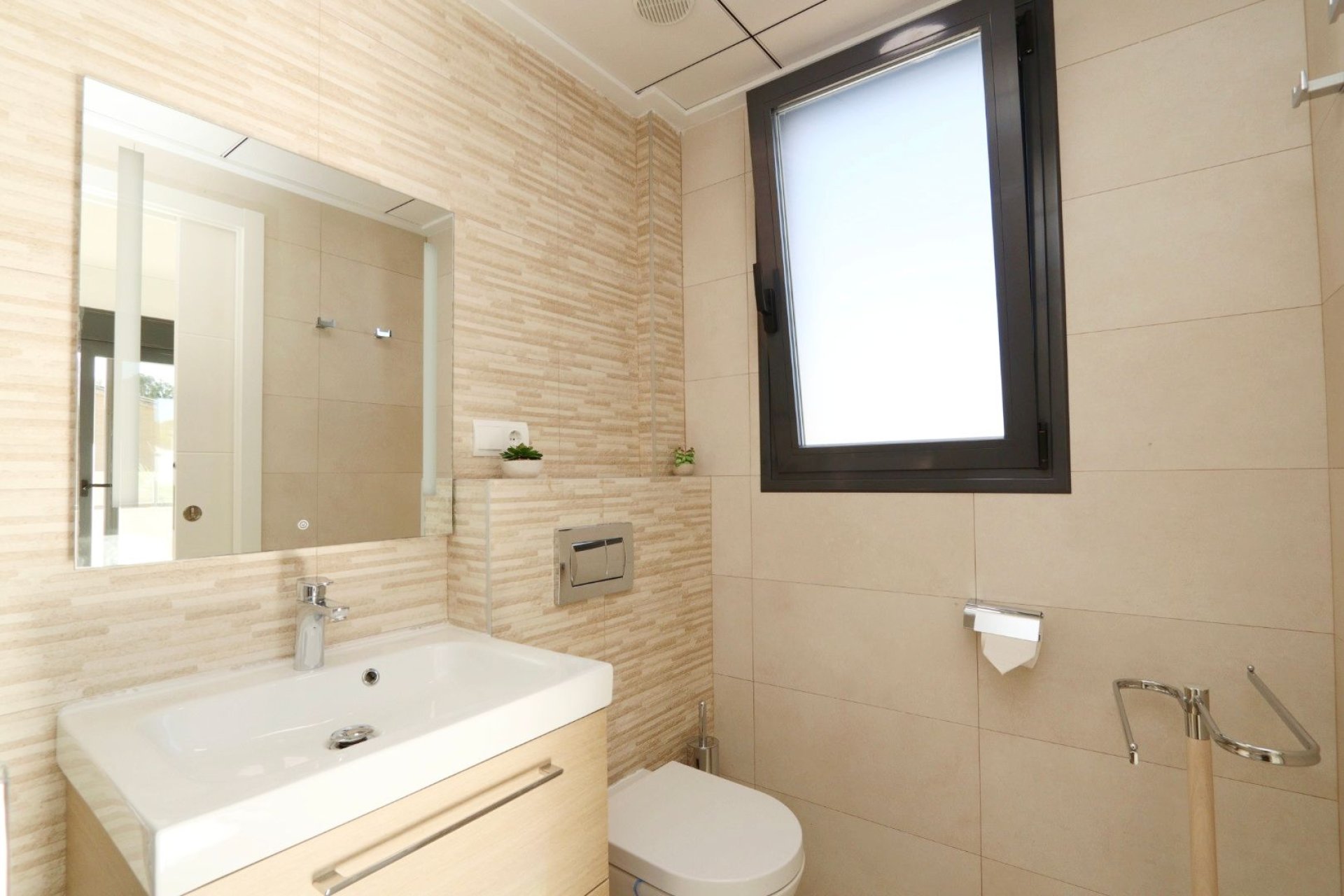 Revânzare - Vilă -
La Nucía - Costa Blanca