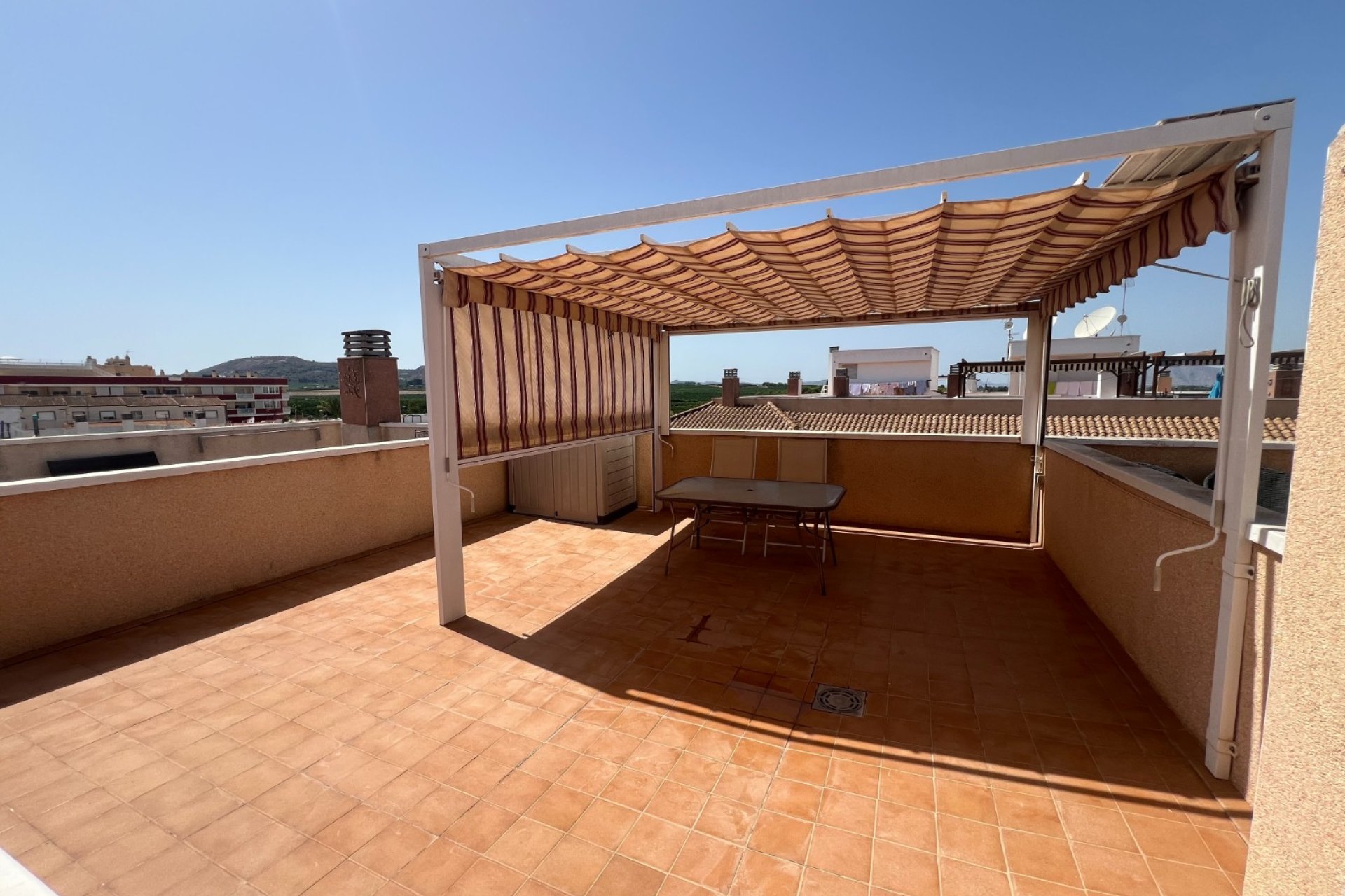 Revente - Appartement -
Algorfa - Inland