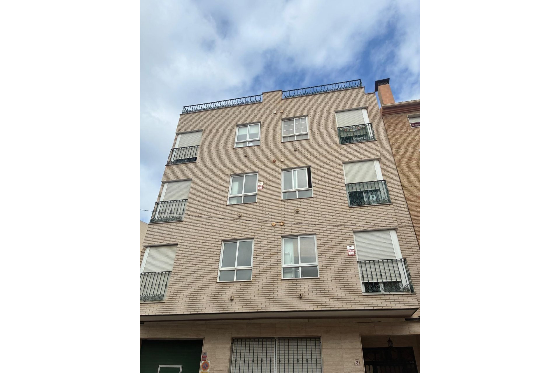 Revente - Appartement -
Almoradí - Centro