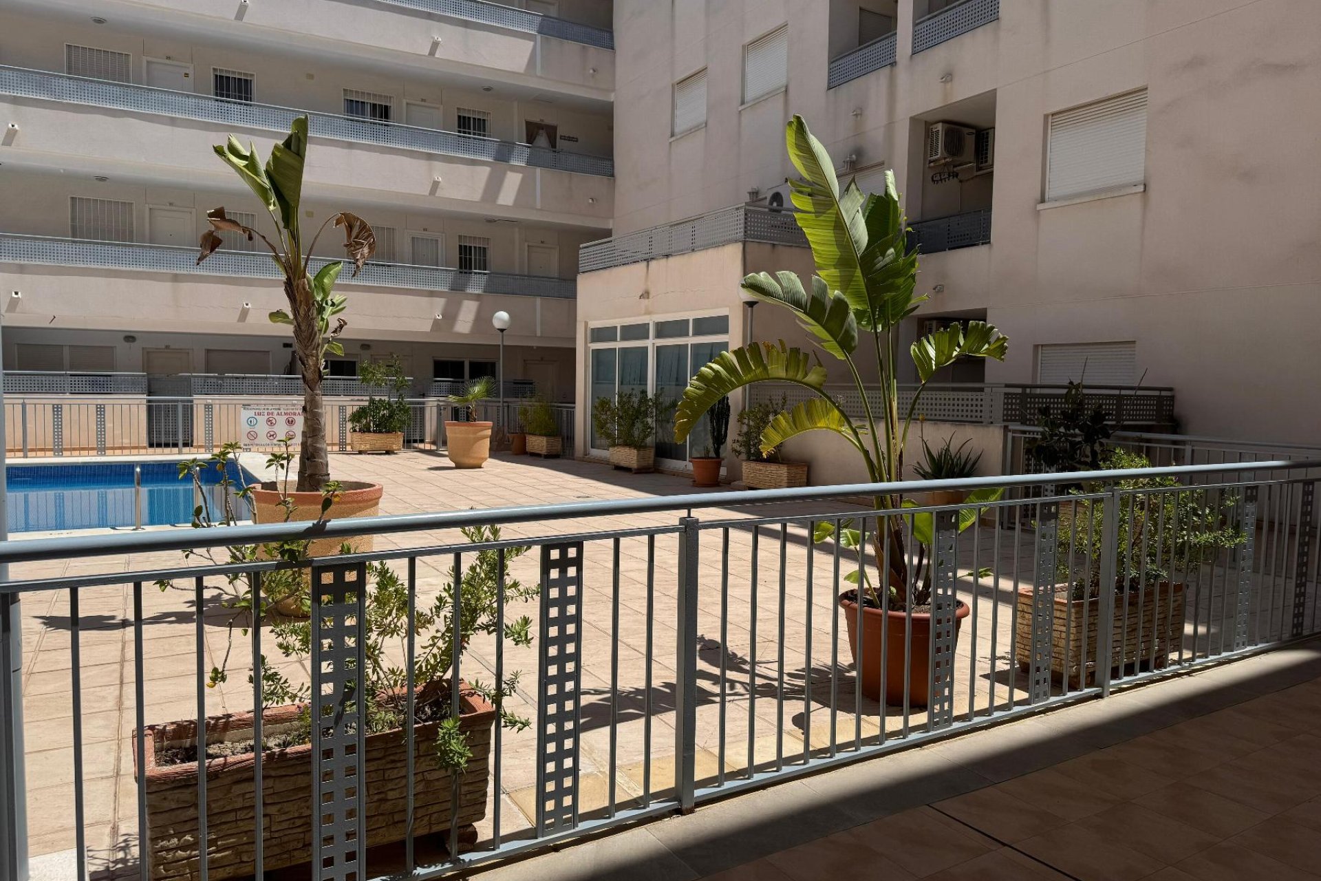 Revente - Appartement -
Almoradí - Inland