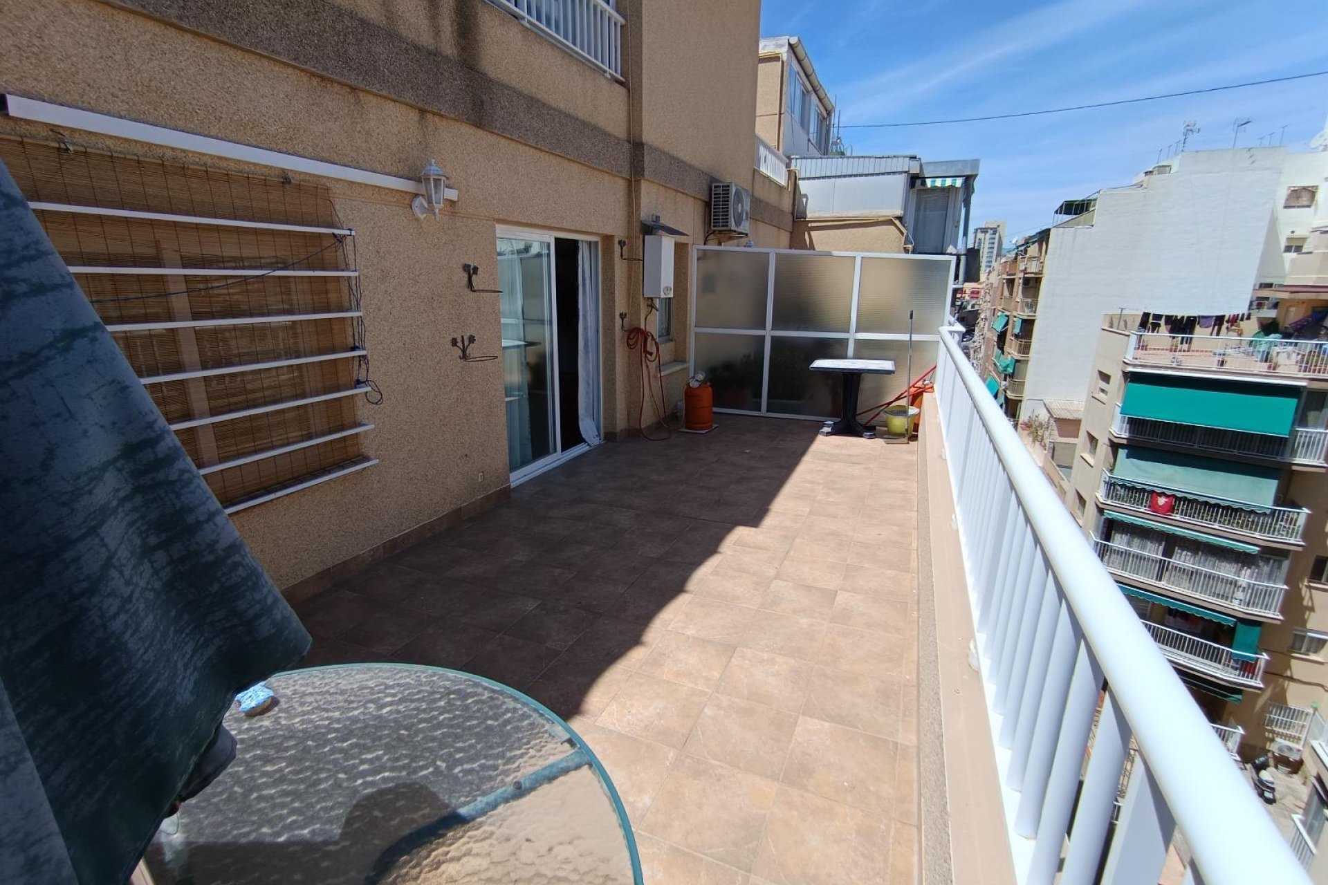 Revente - Appartement -
Benidorm - Centro