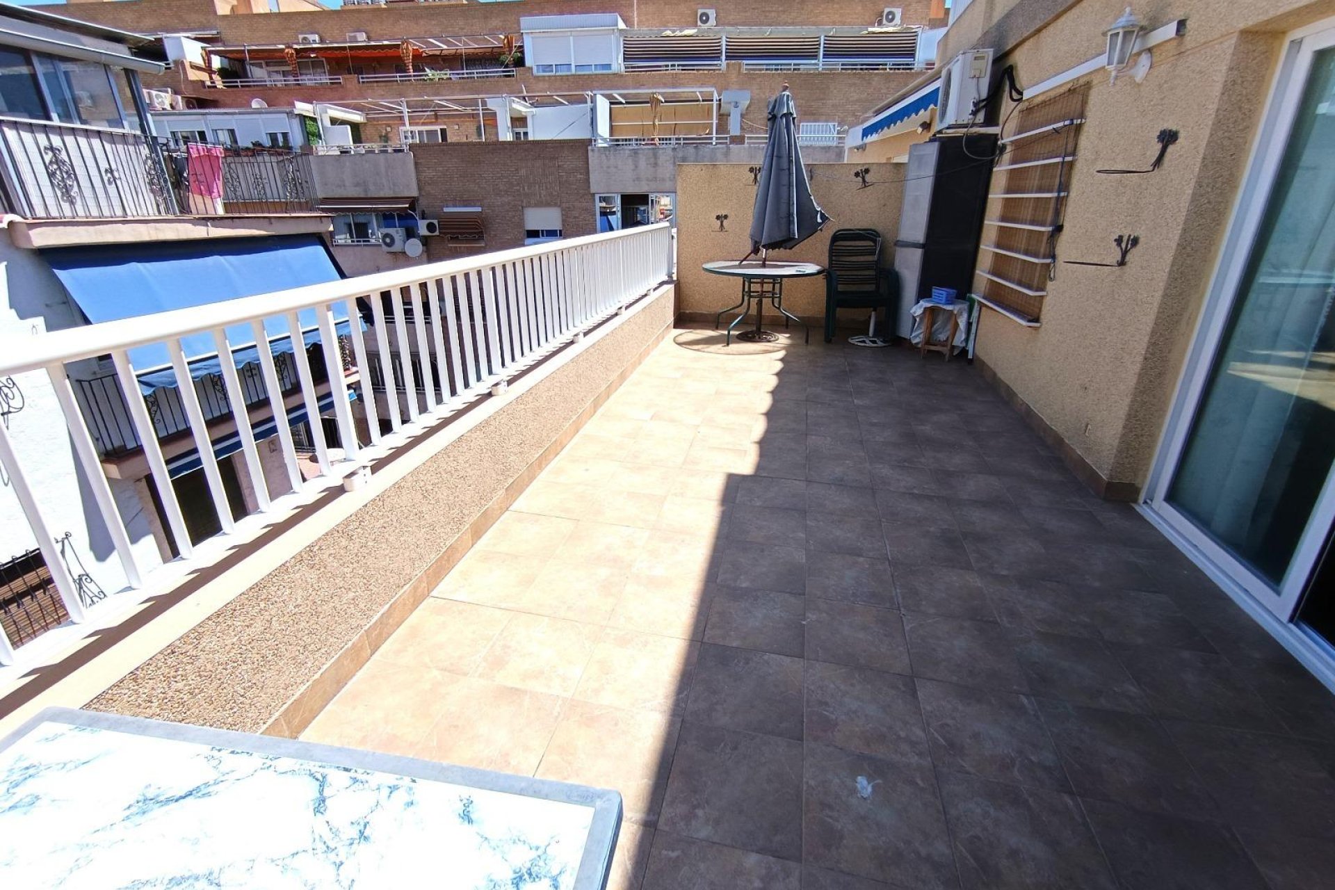 Revente - Appartement -
Benidorm - Centro
