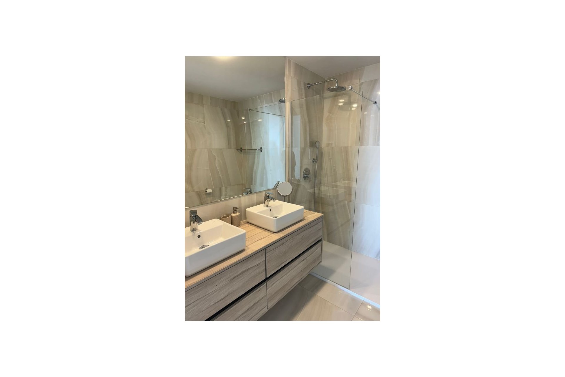 Revente - Appartement -
Benidorm - Costa Blanca