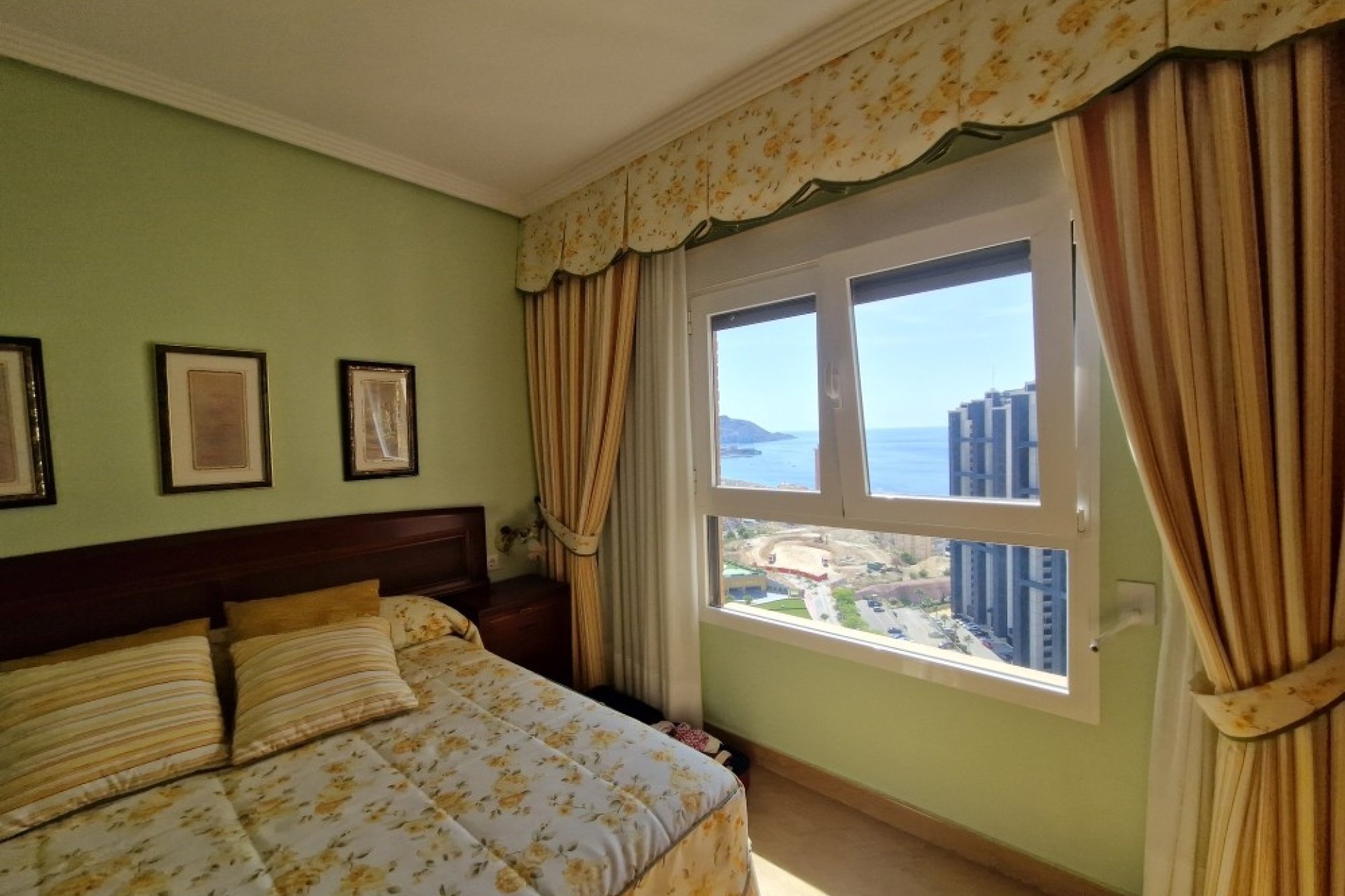 Revente - Appartement -
Benidorm - Costa Blanca
