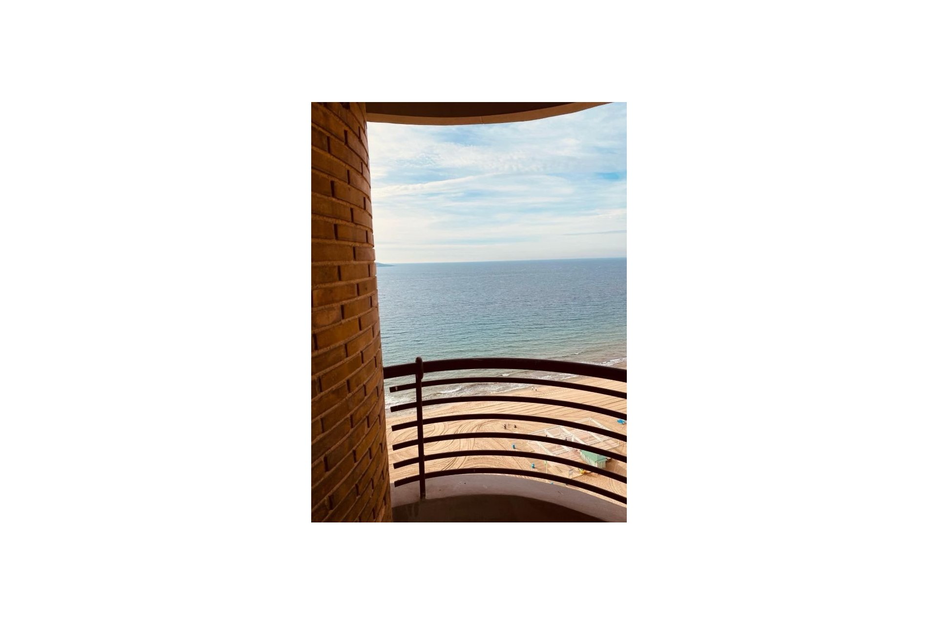 Revente - Appartement -
Benidorm - Costa Blanca