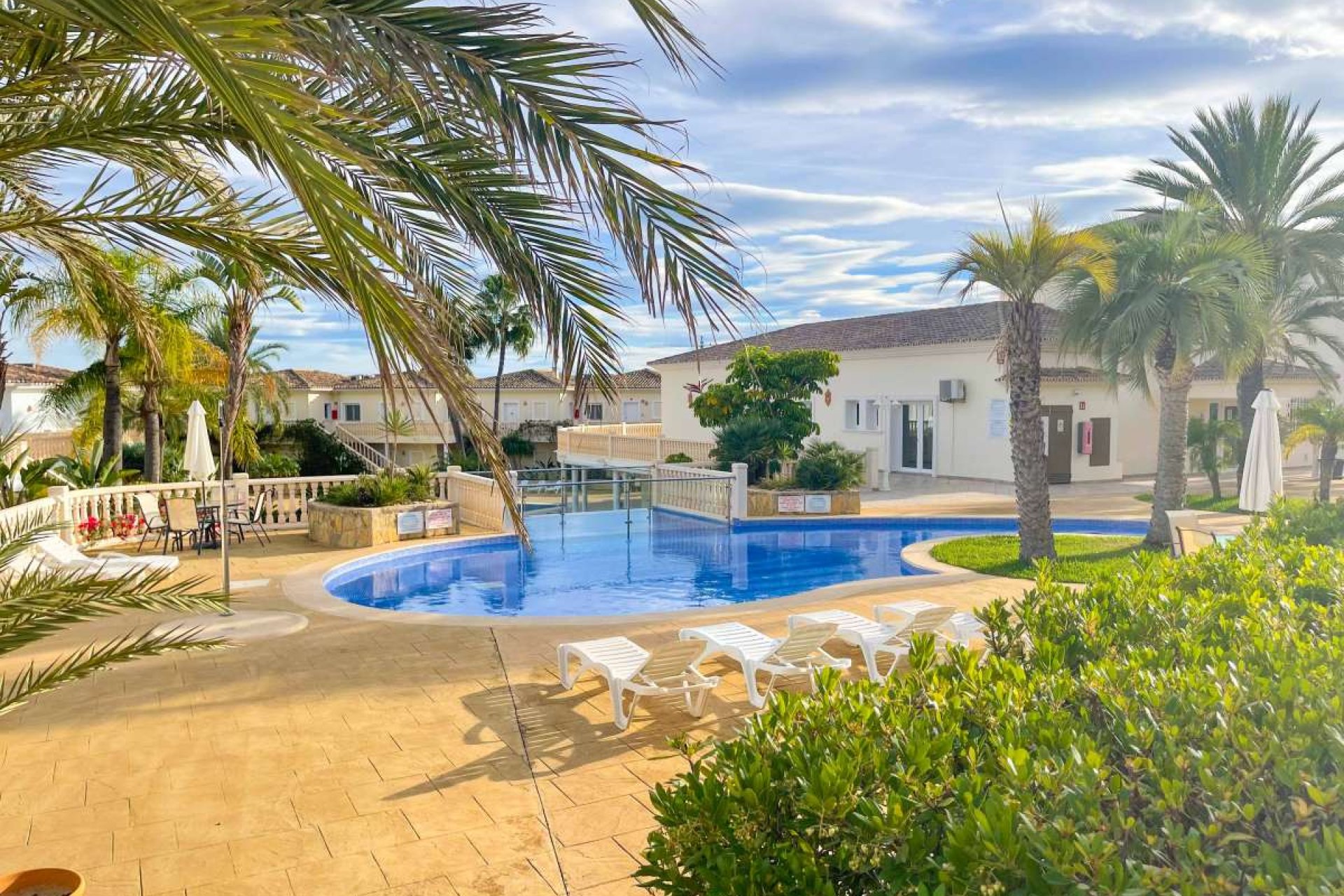 Revente - Appartement -
Benissa Costa - Costa Blanca