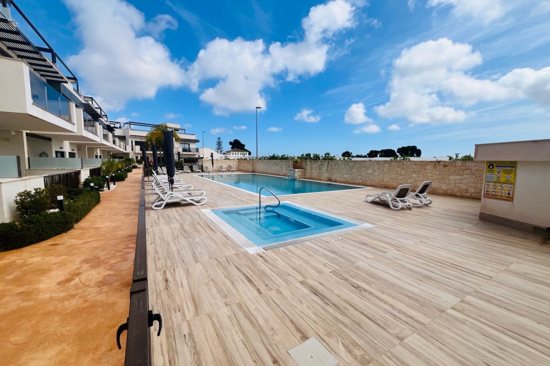 Revente - Appartement -
Dolores de Pacheco - Inland