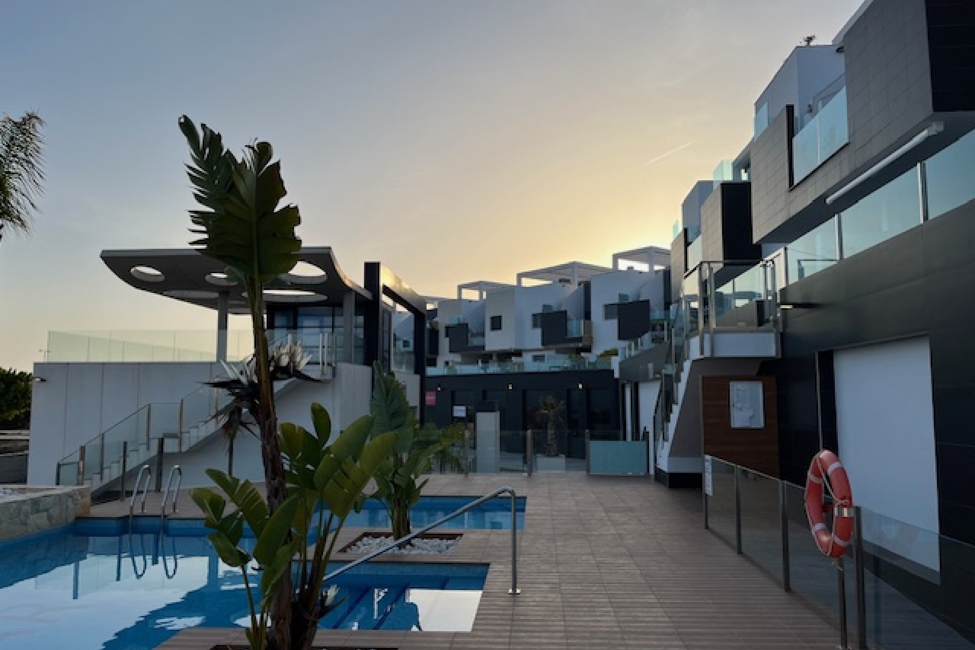 Revente - Appartement -
El Raso - Costa Blanca