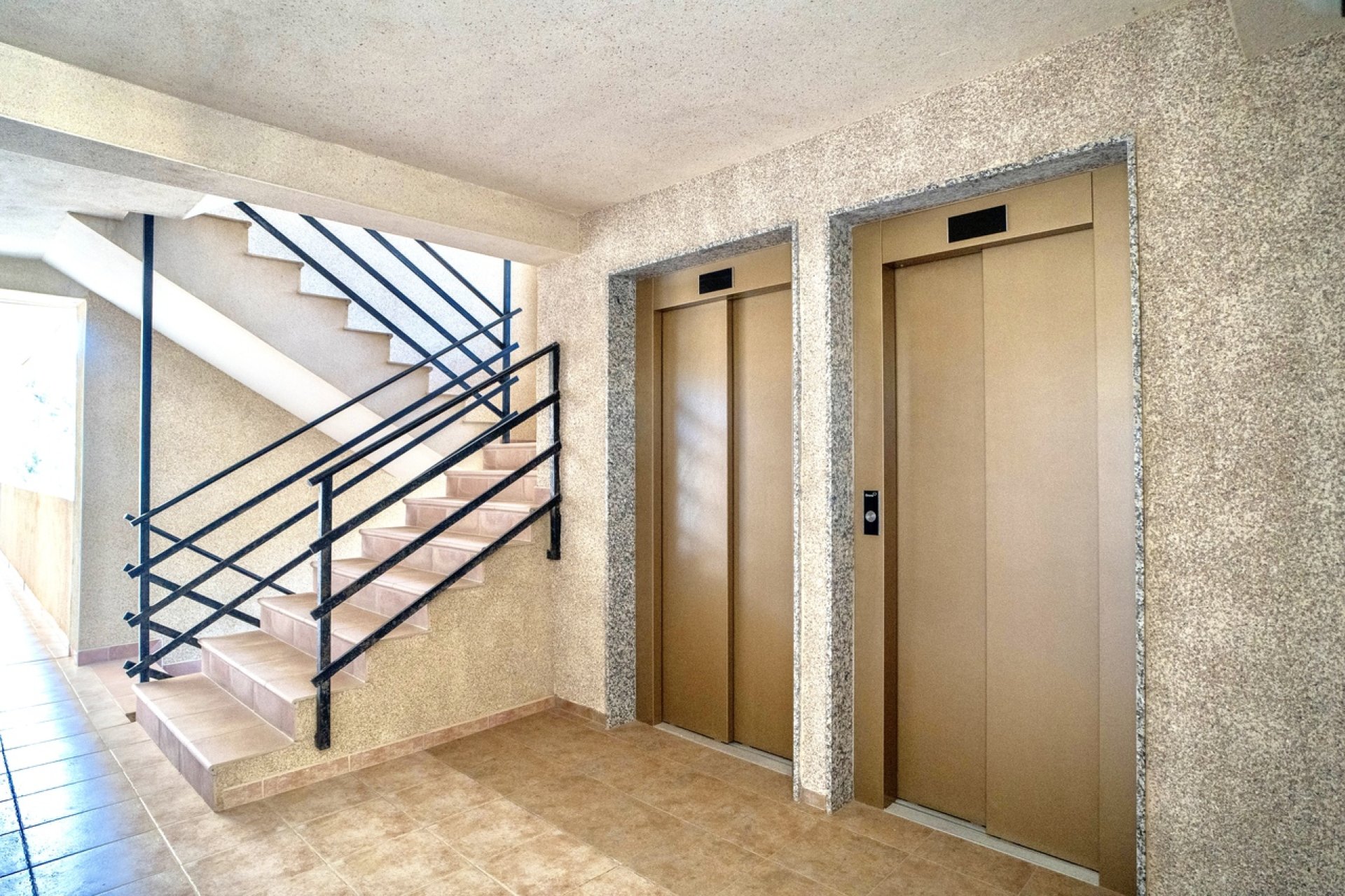 Revente - Appartement -
Guardamar del Segura - Costa Blanca