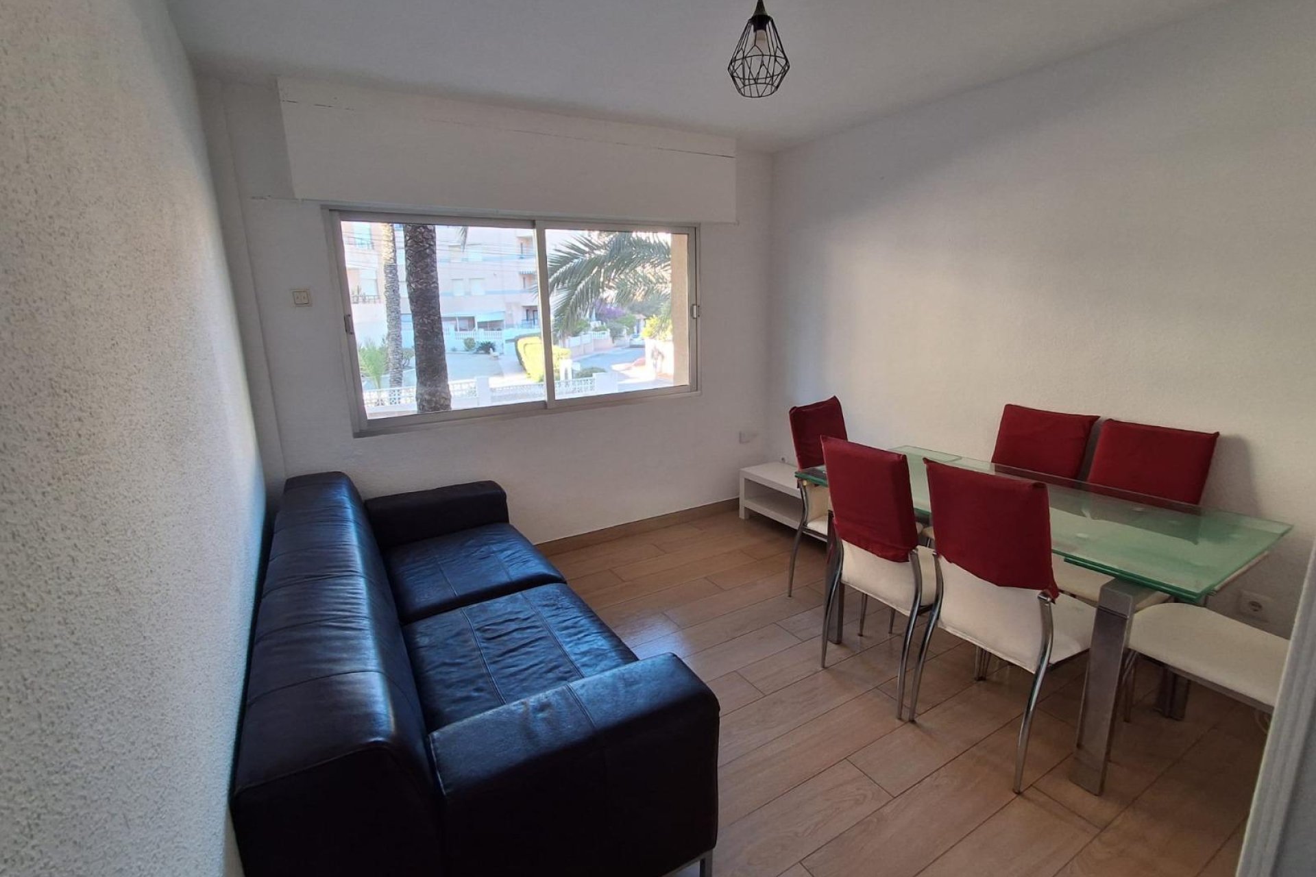 Revente - Appartement -
Guardamar del Segura - Guardamar Playa