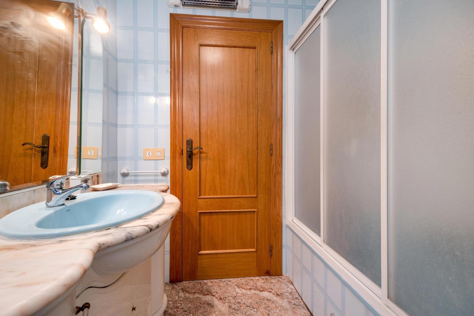 Revente - Appartement -
Guardamar del Segura - Pueblo