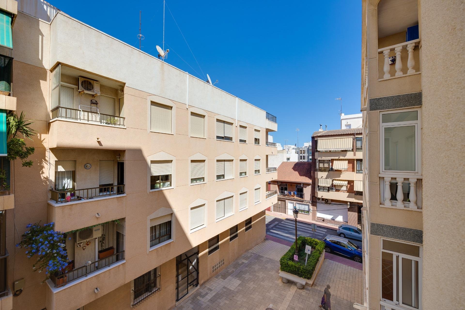 Revente - Appartement -
Guardamar del Segura - Pueblo