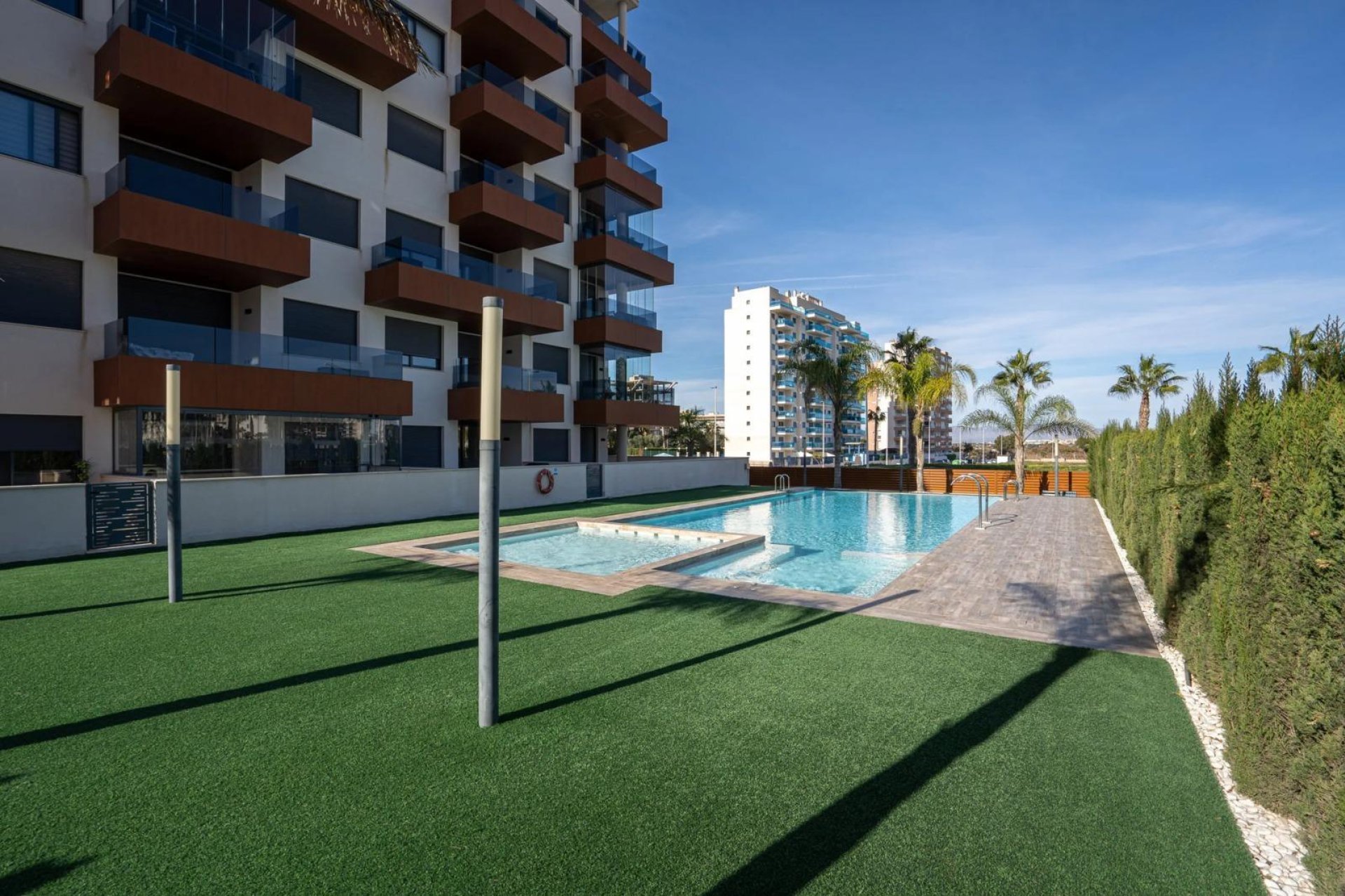Revente - Appartement -
Guardamar del Segura - Puerto Deportivo