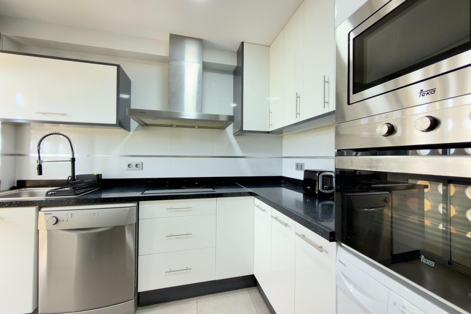 Revente - Appartement -
Guardamar del Segura - Urbanizaciones