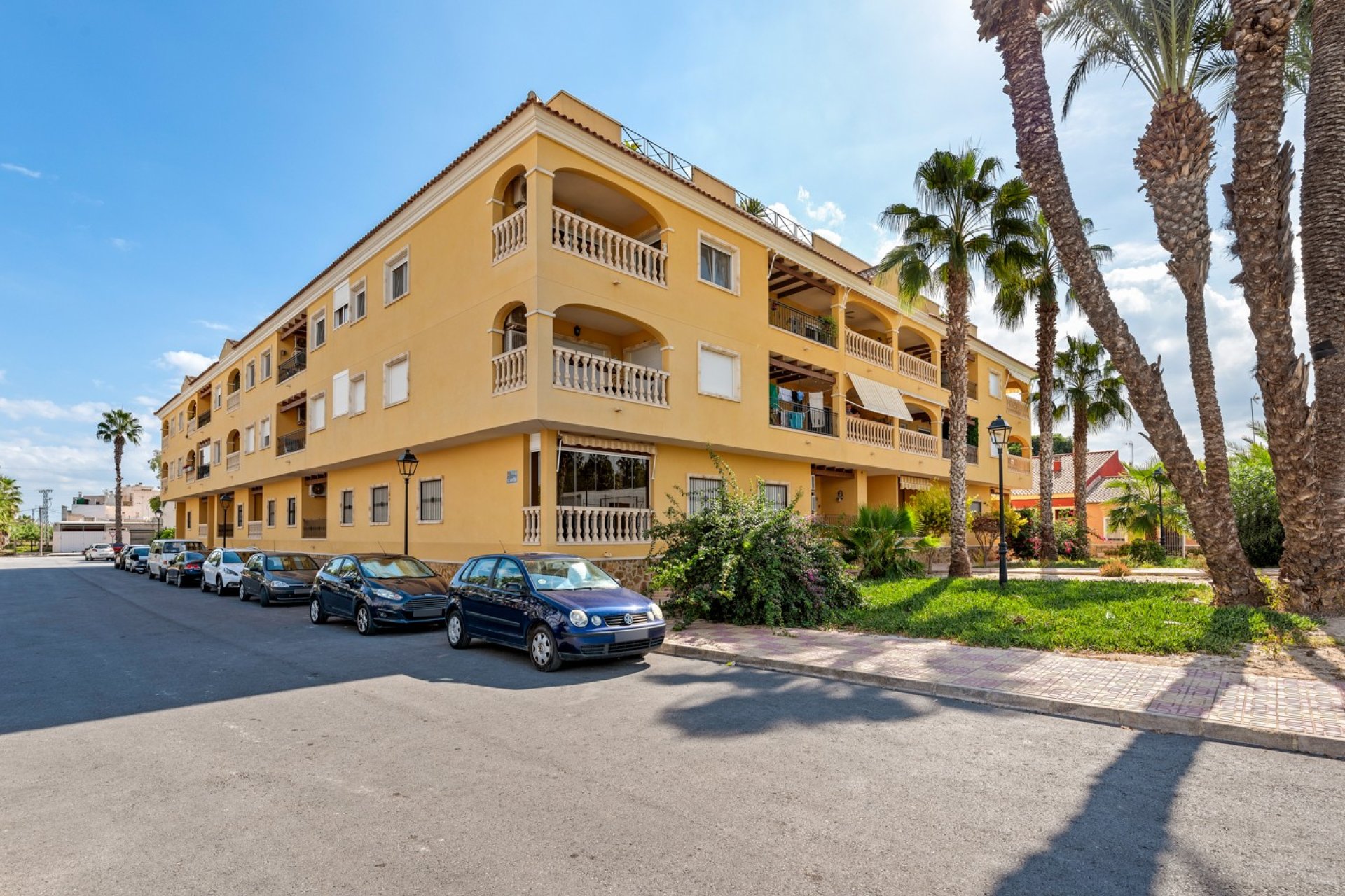Revente - Appartement -
Jacarilla - Inland