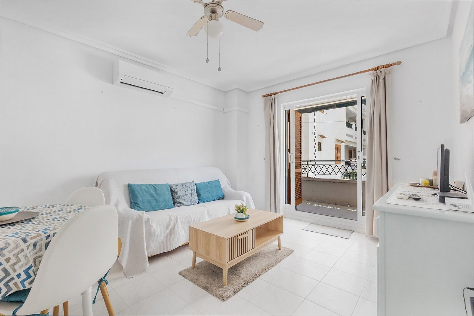 Revente - Appartement -
La Mata - Costa Blanca