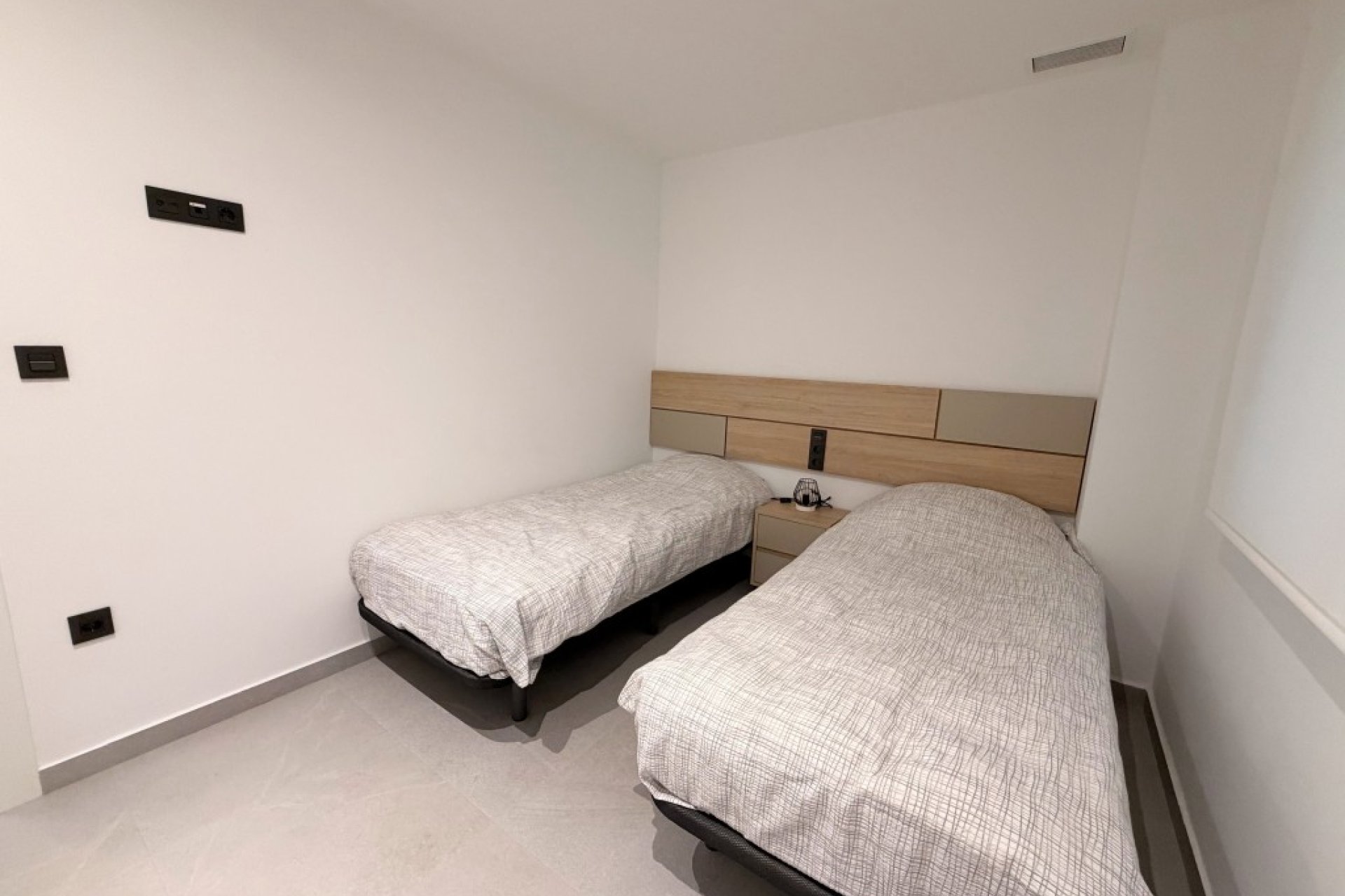 Revente - Appartement -
Lo Crispin - Inland