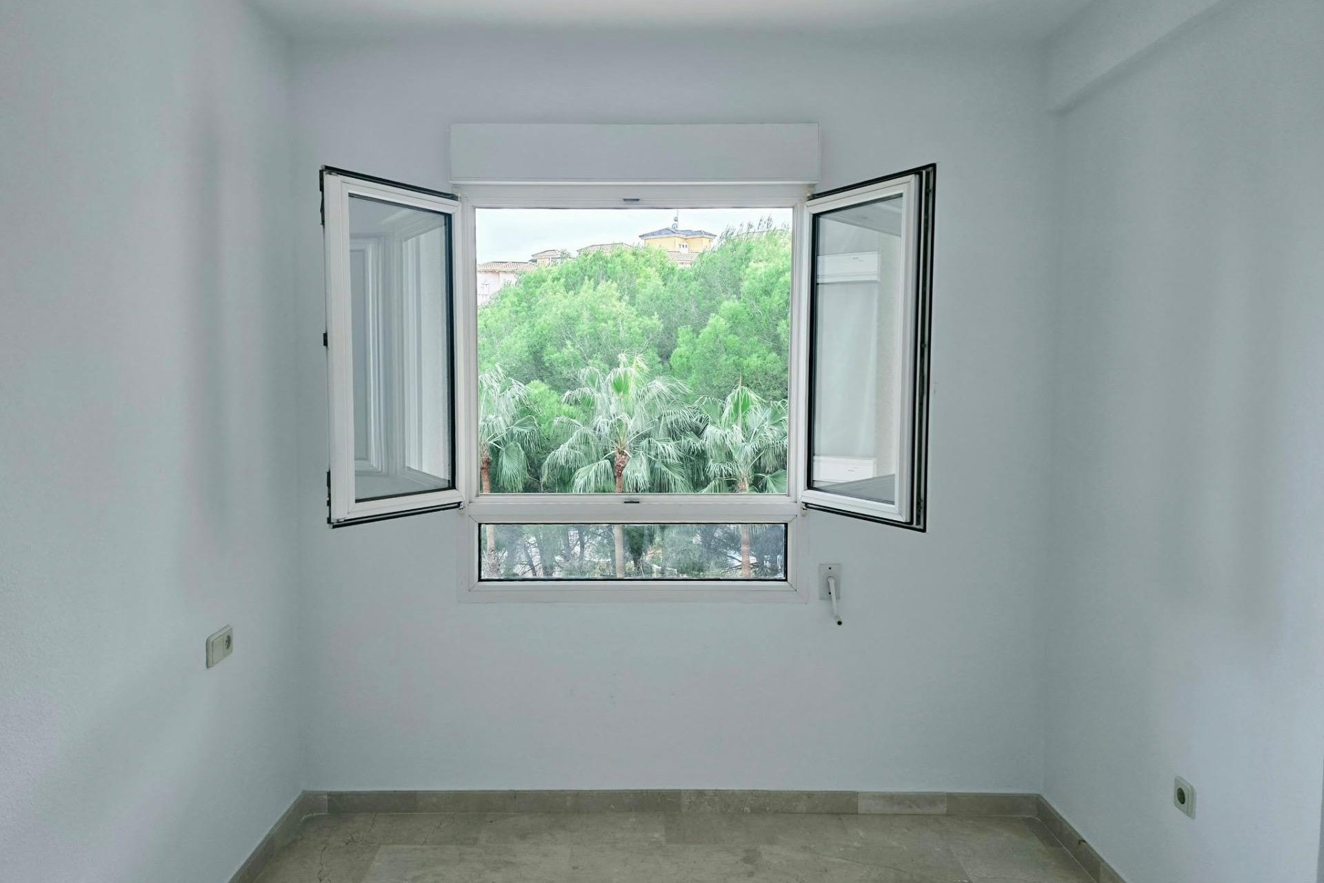 Revente - Appartement -
Orihuela Costa - Altos De Campoamor