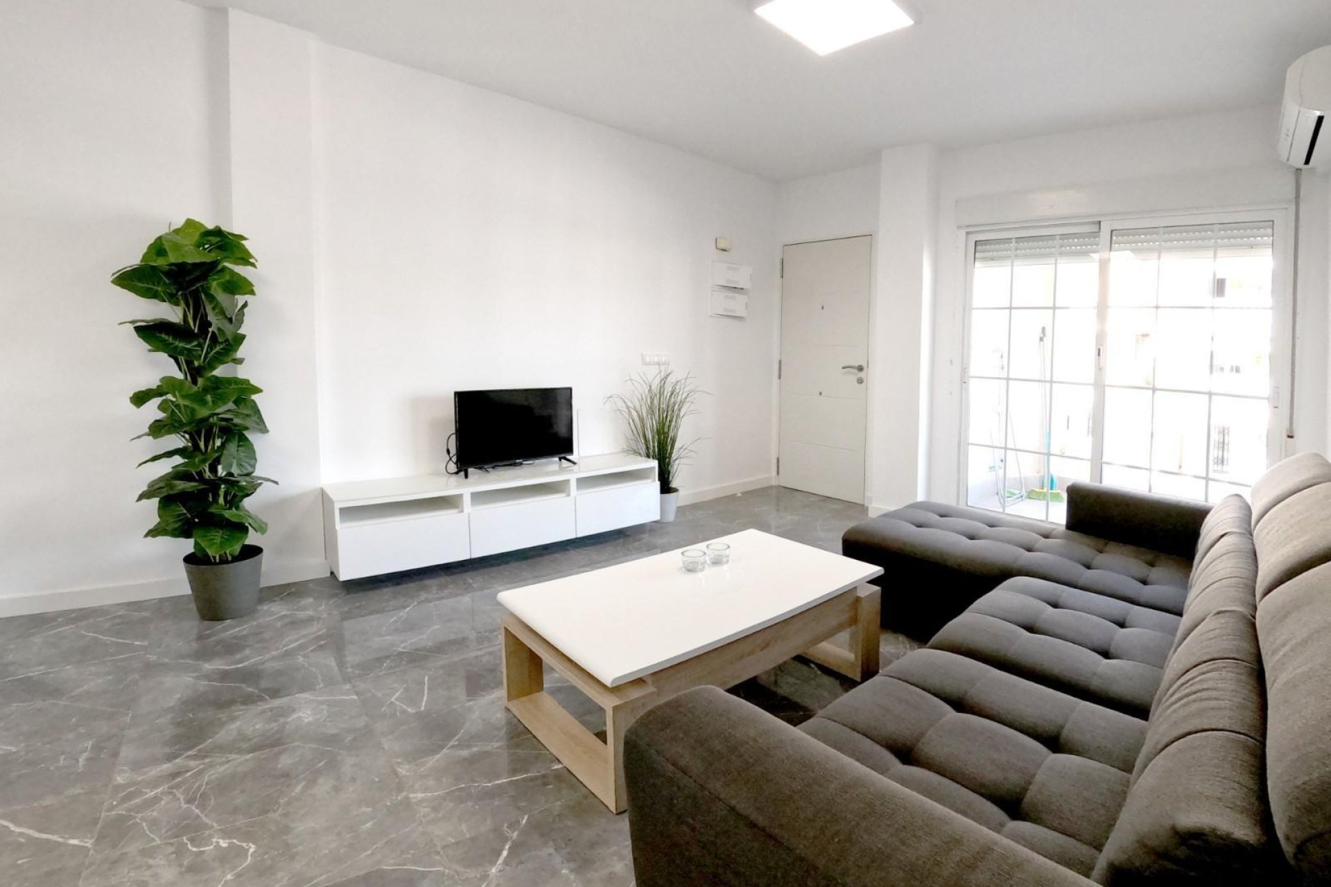 Revente - Appartement -
Orihuela Costa - Cabo Roig