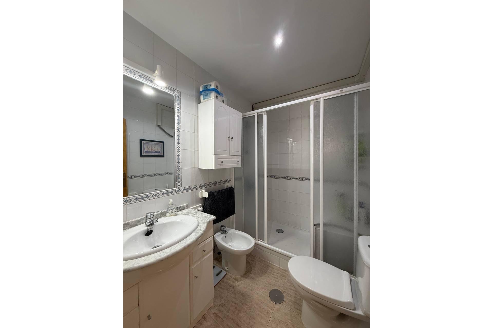 Revente - Appartement -
Orihuela Costa - Campoamor