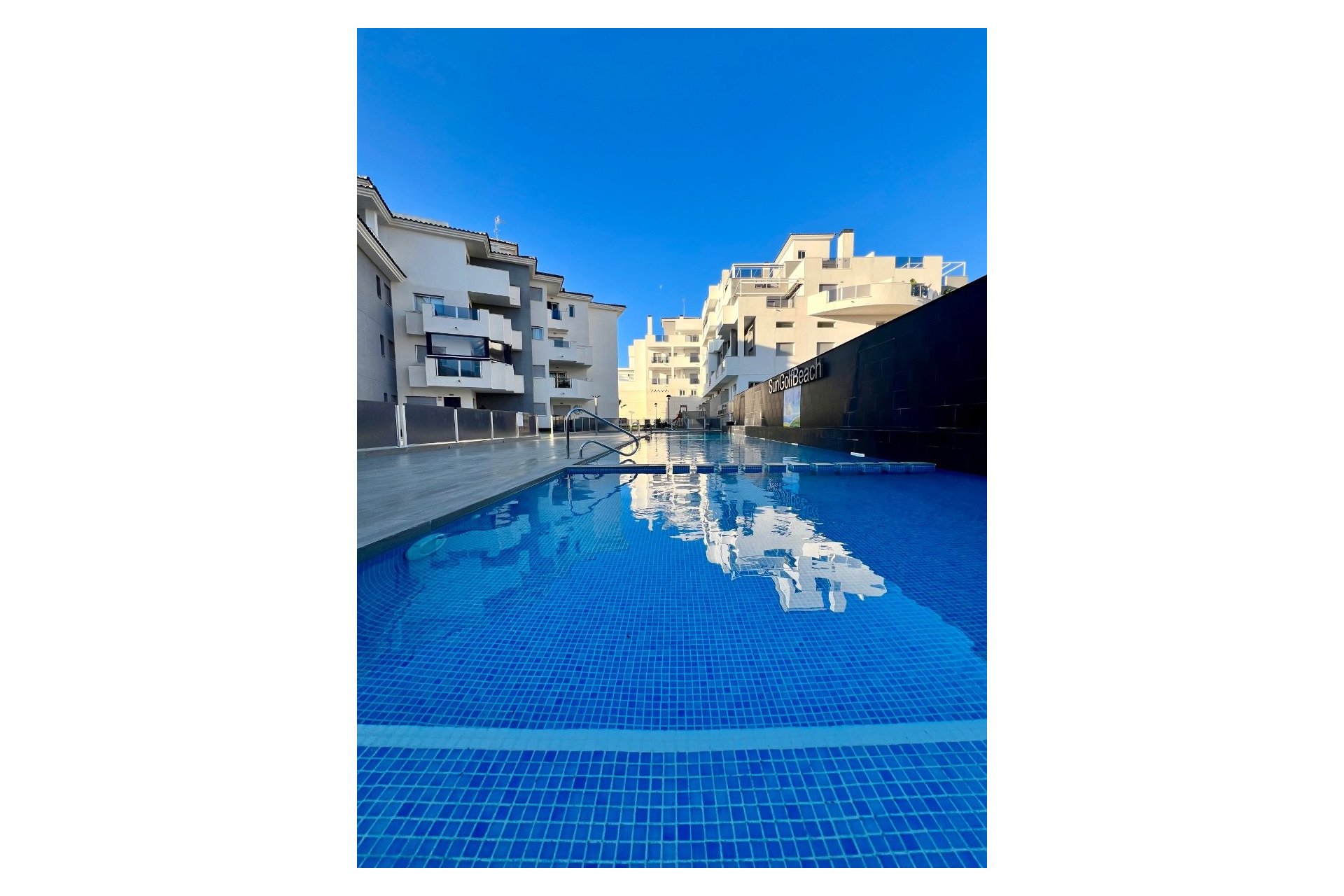 Revente - Appartement -
Orihuela Costa - Costa Blanca