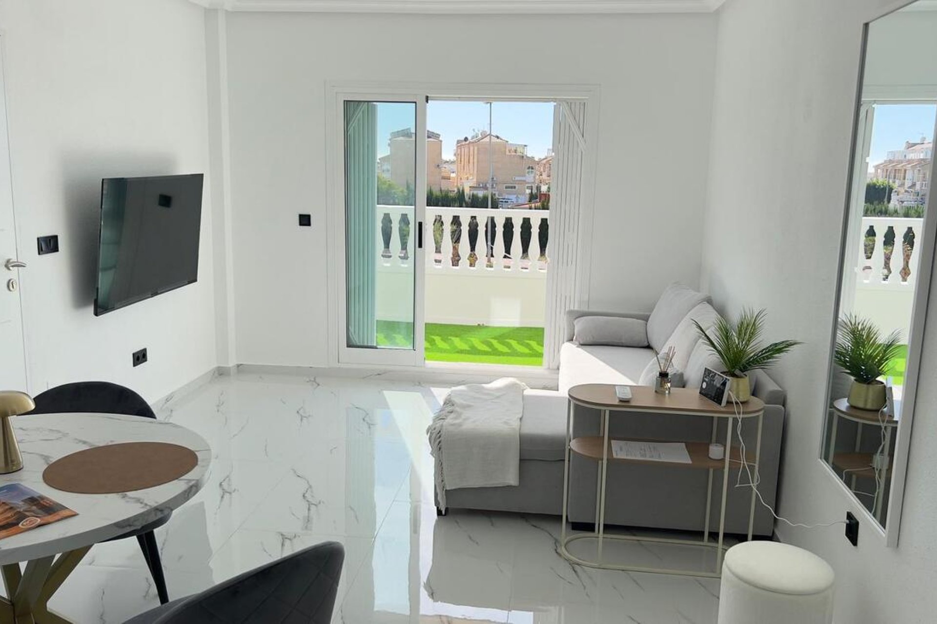 Revente - Appartement -
Orihuela Costa - Costa Blanca