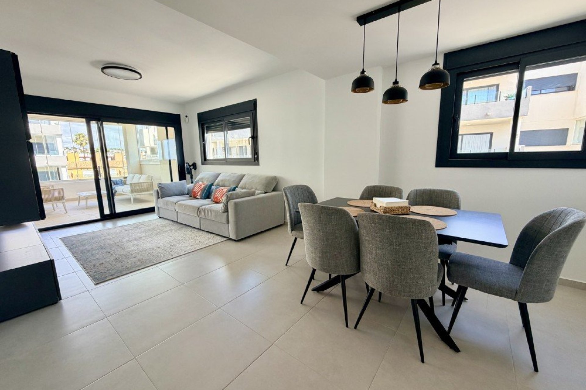 Revente - Appartement -
Orihuela Costa - Costa Blanca
