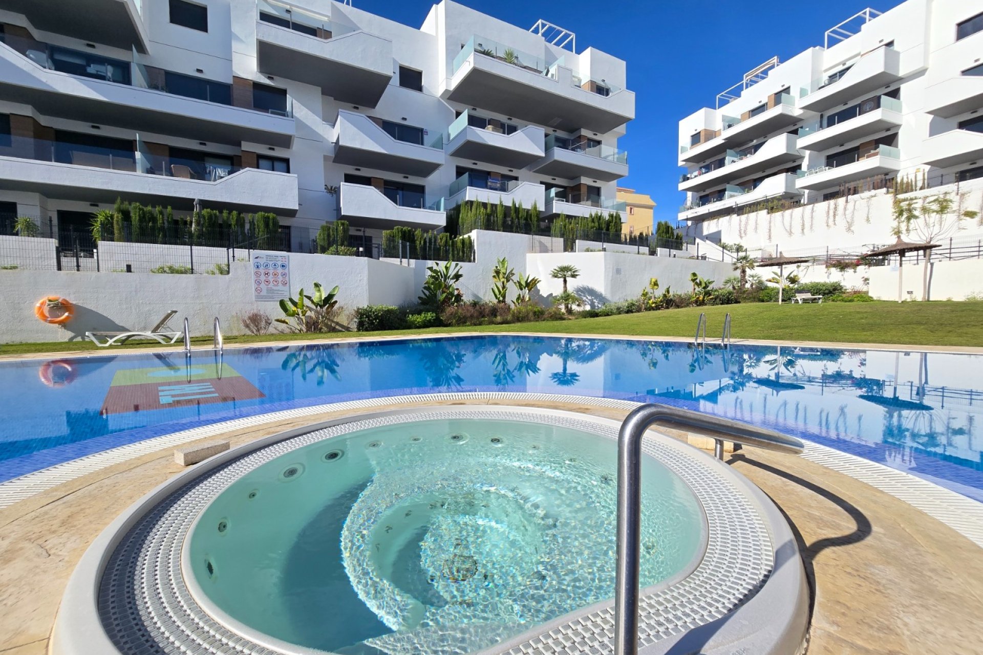 Revente - Appartement -
Orihuela Costa - Costa Blanca