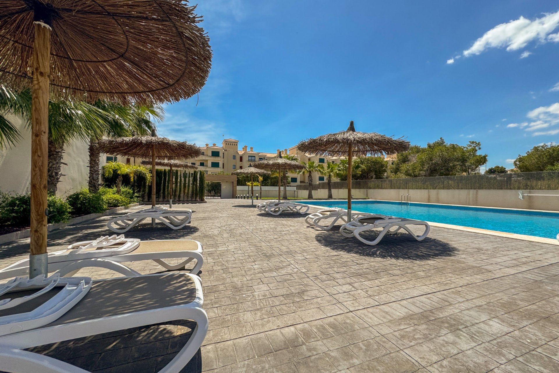 Revente - Appartement -
Orihuela Costa - Costa Blanca