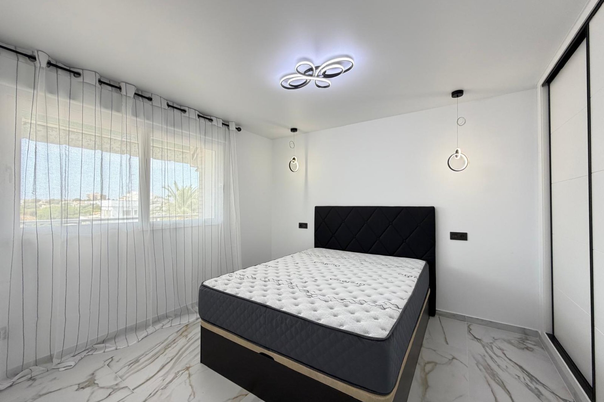 Revente - Appartement -
Orihuela Costa - La Zenia