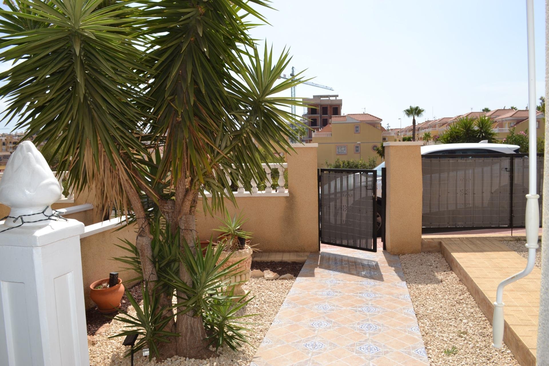 Revente - Appartement -
Orihuela Costa - Las Filipinas