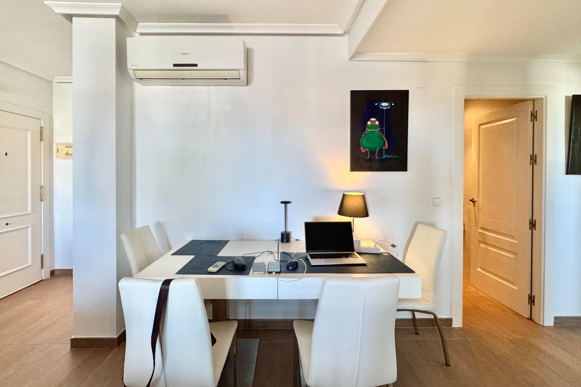 Revente - Appartement -
Orihuela Costa - Villamartín-las Filipinas