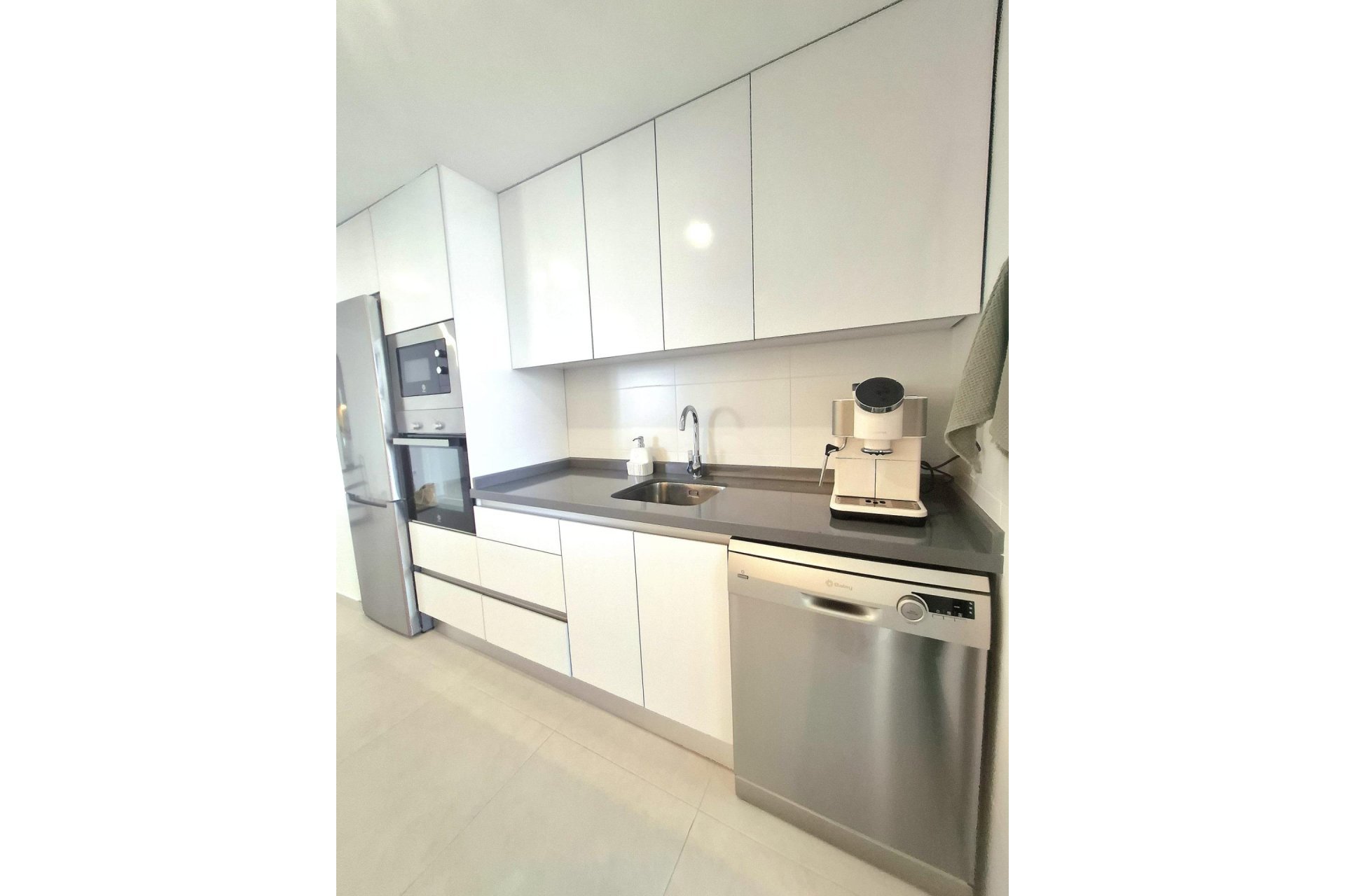Revente - Appartement -
Orihuela Costa - Villamartín