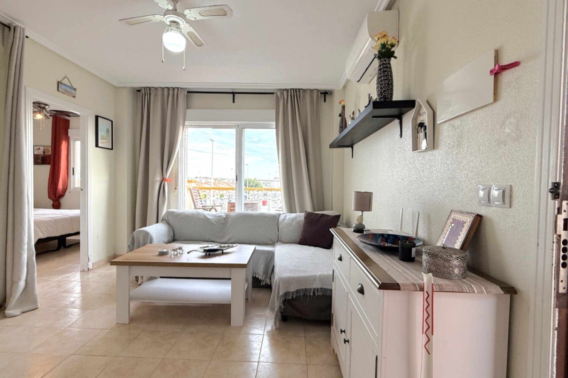 Revente - Appartement -
Orihuela - Inland
