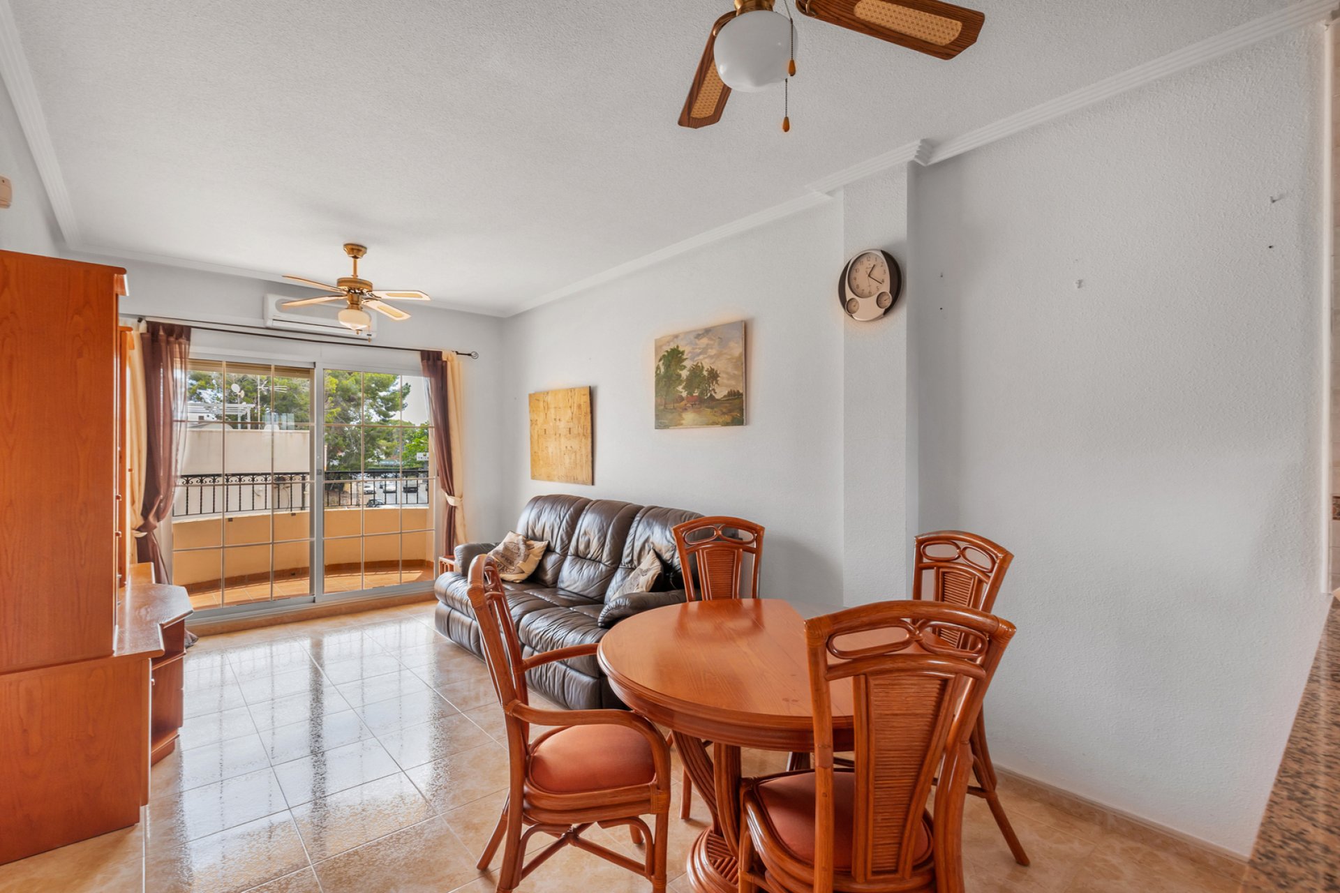 Revente - Appartement -
Orihuela - Inland