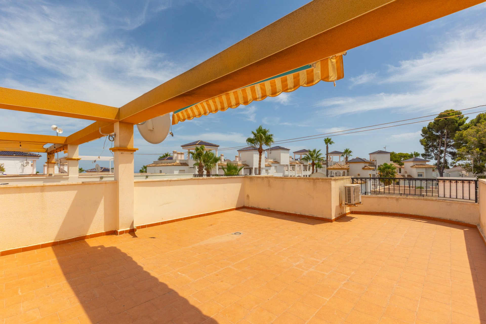 Revente - Appartement -
Orihuela - Inland
