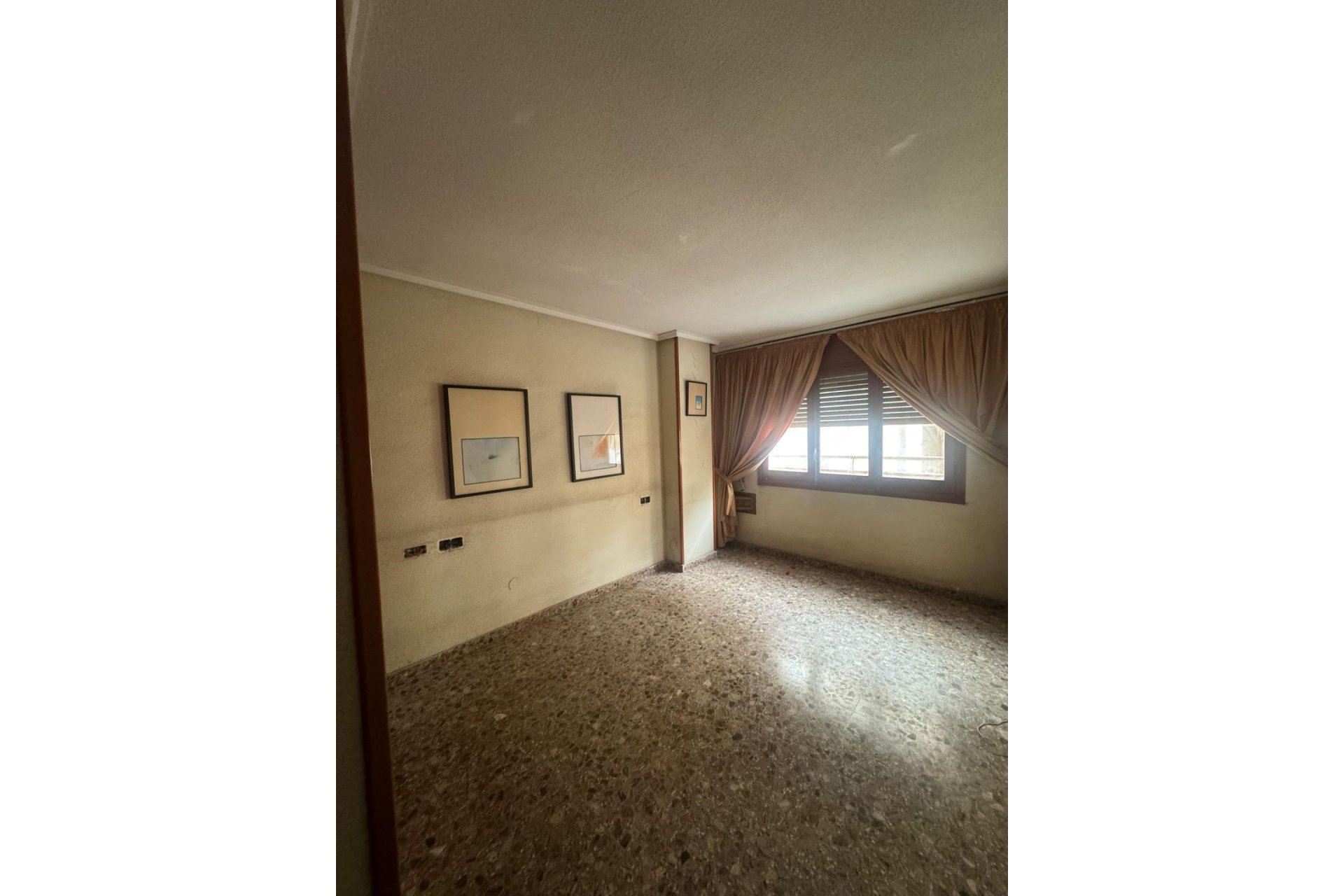 Revente - Appartement -
Orihuela - Zona Centro