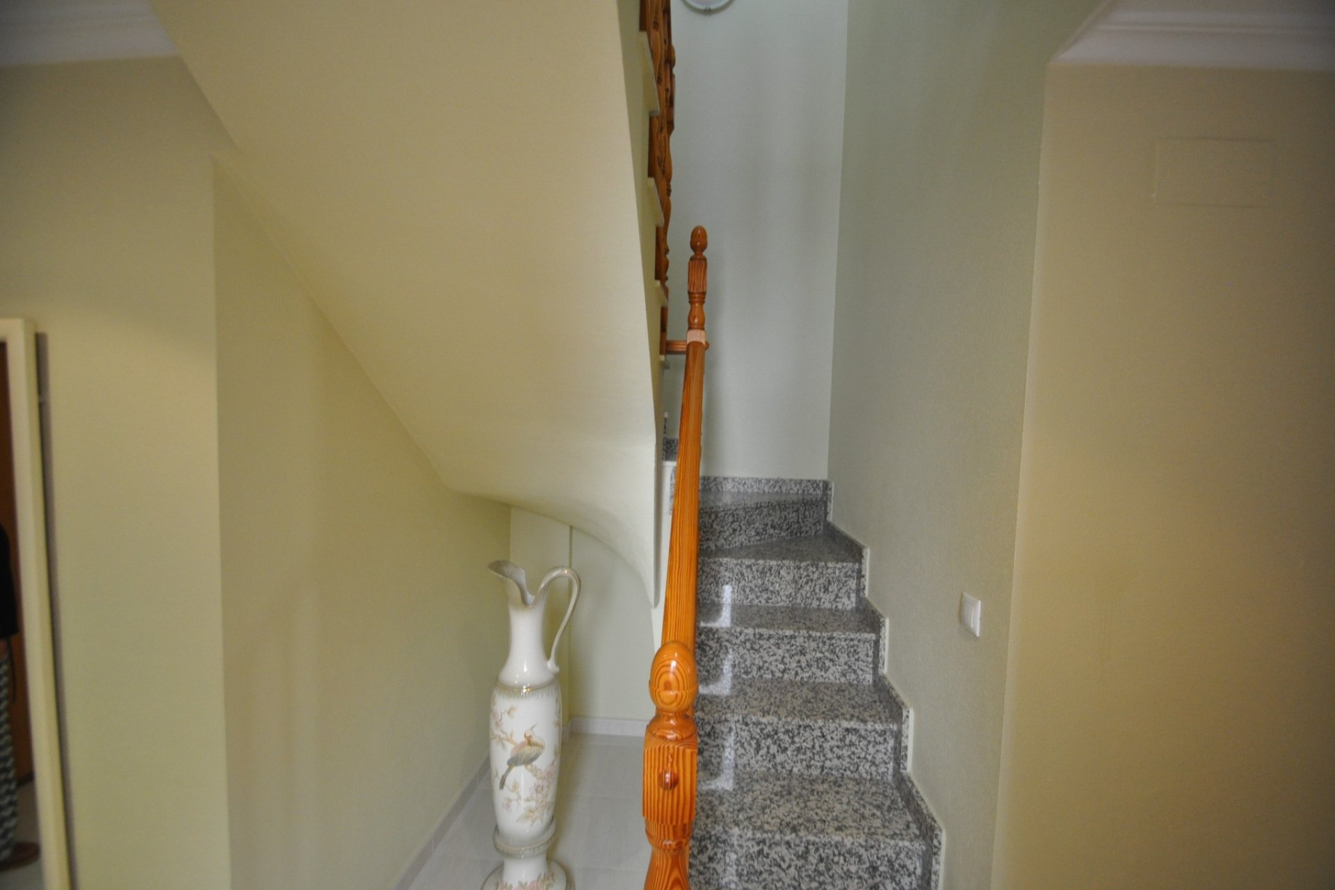 Revente - Appartement -
Pinoso - Inland
