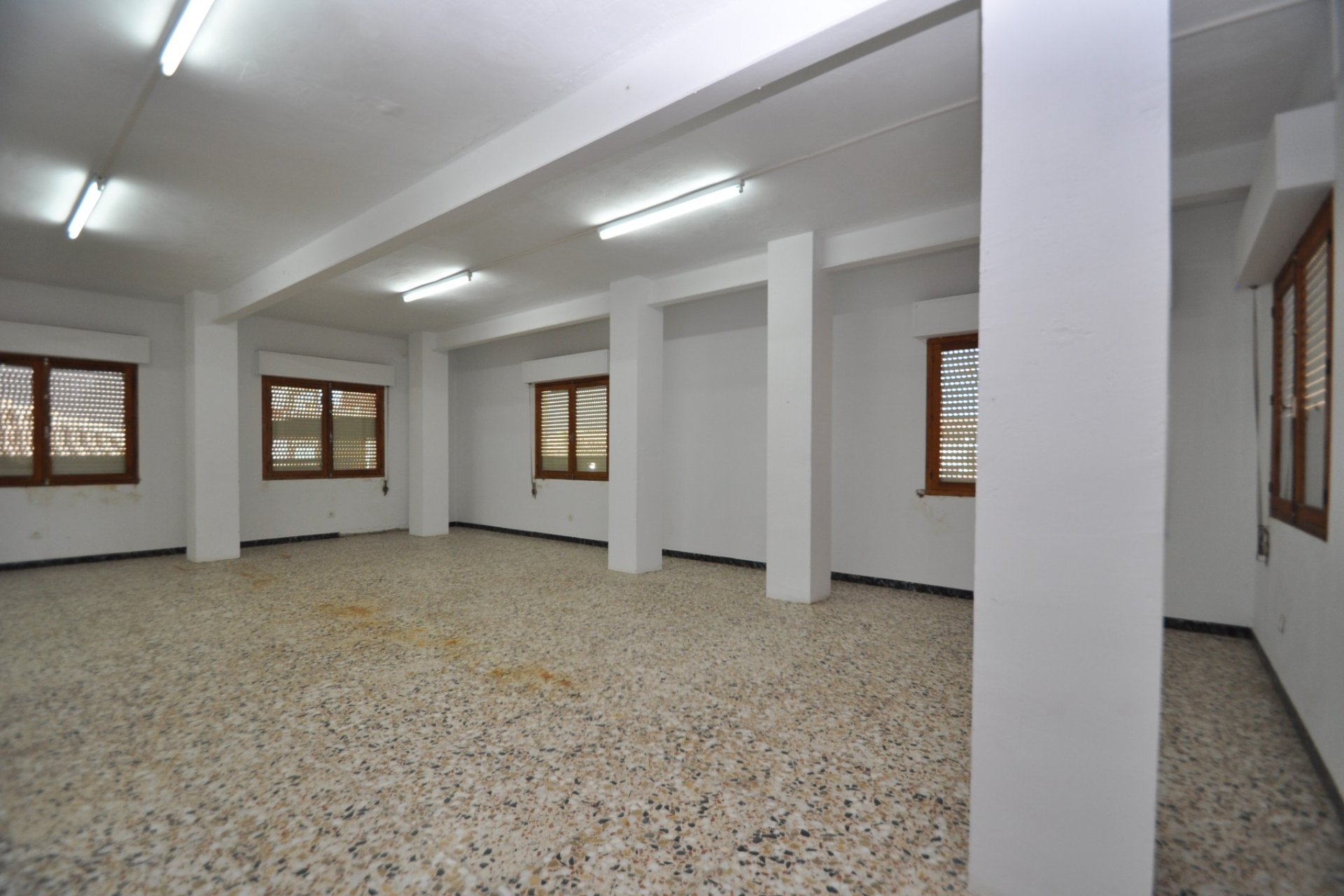 Revente - Appartement -
Pinoso - Inland
