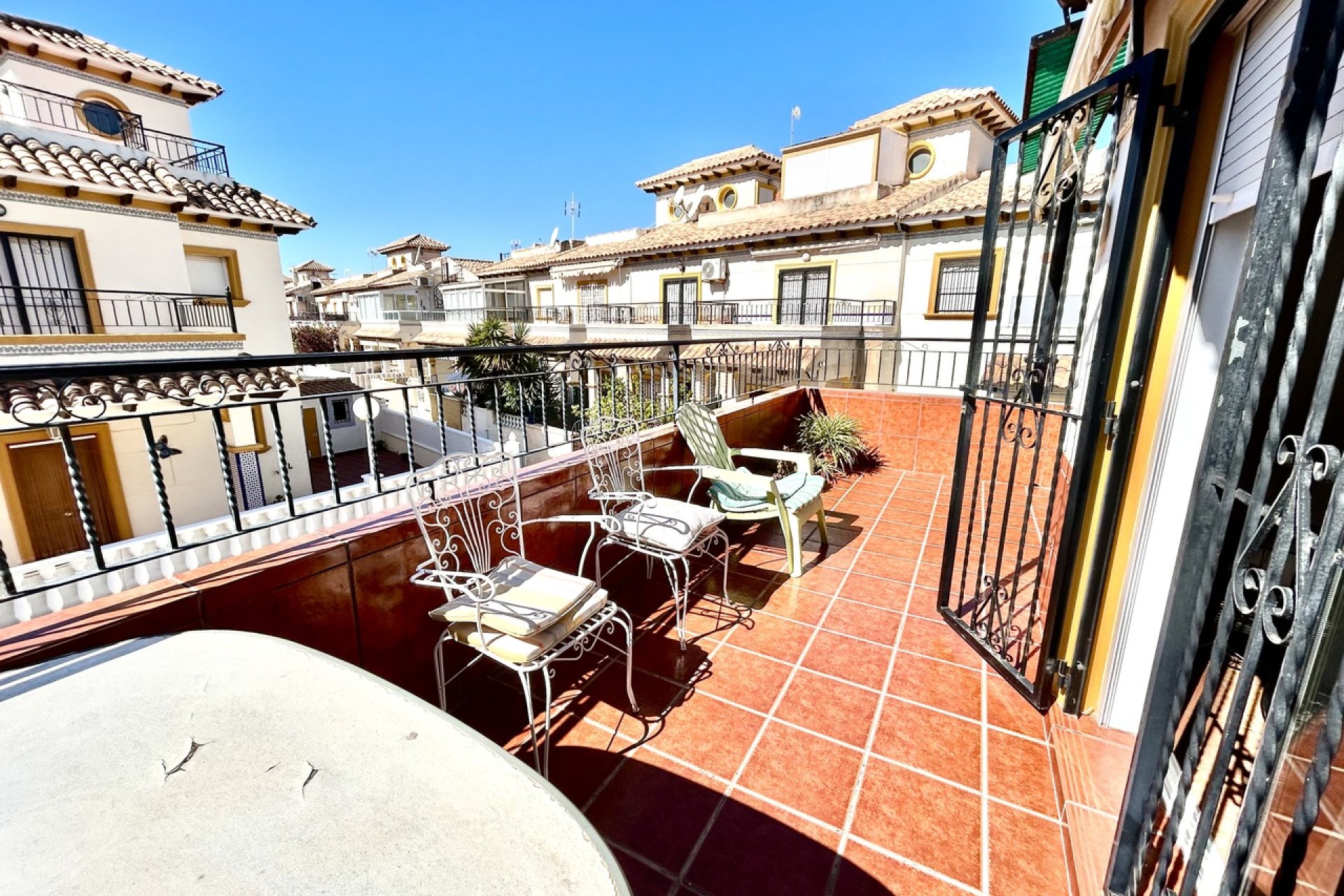 Revente - Appartement -
Punta Prima - Costa Blanca