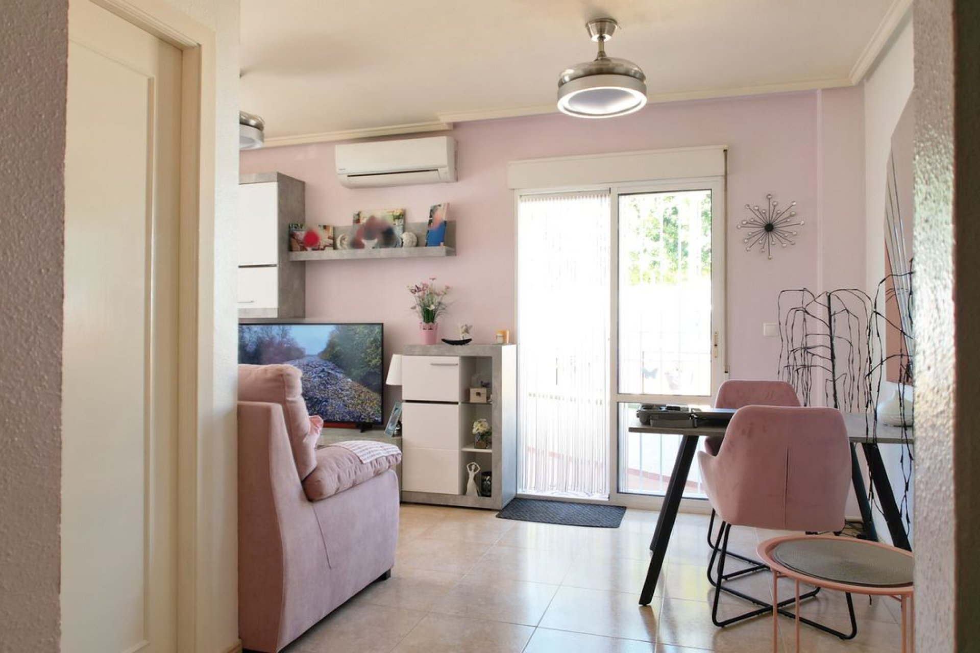 Revente - Appartement -
Rojales - Inland