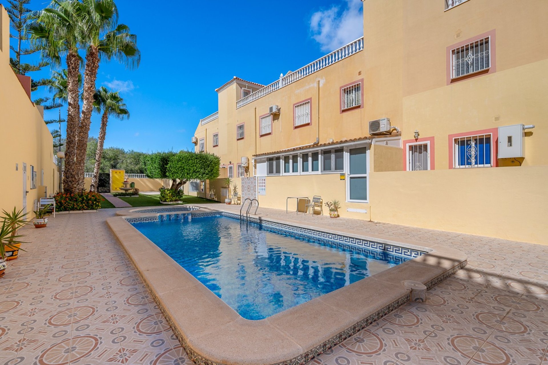 Revente - Appartement -
San Miguel de Salinas - Inland