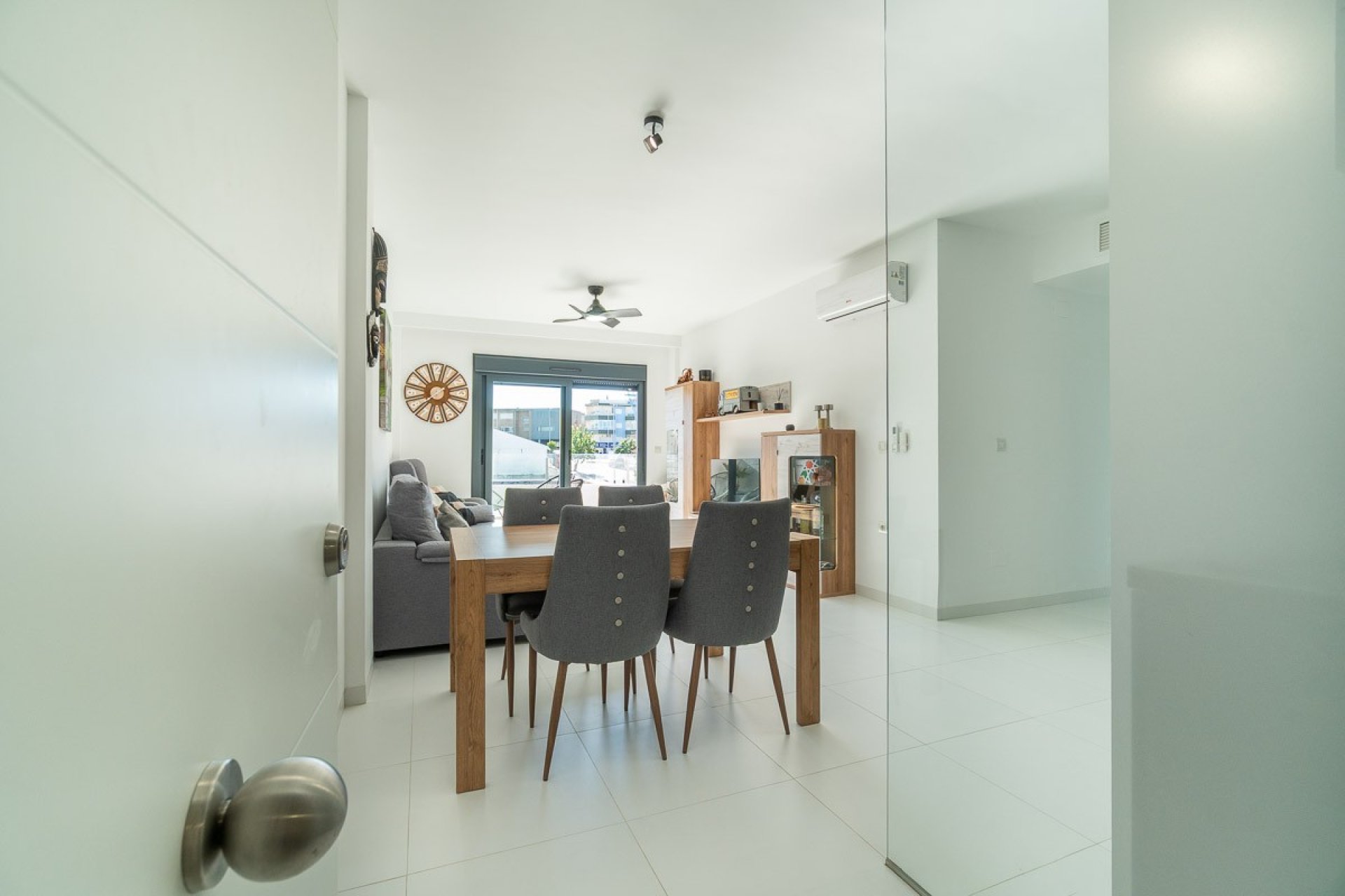 Revente - Appartement -
San Miguel de Salinas - Inland