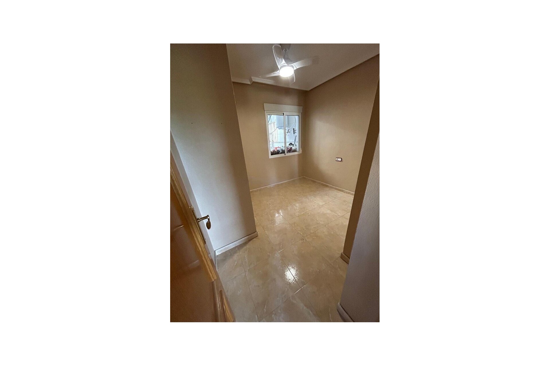 Revente - Appartement -
Torremendo
