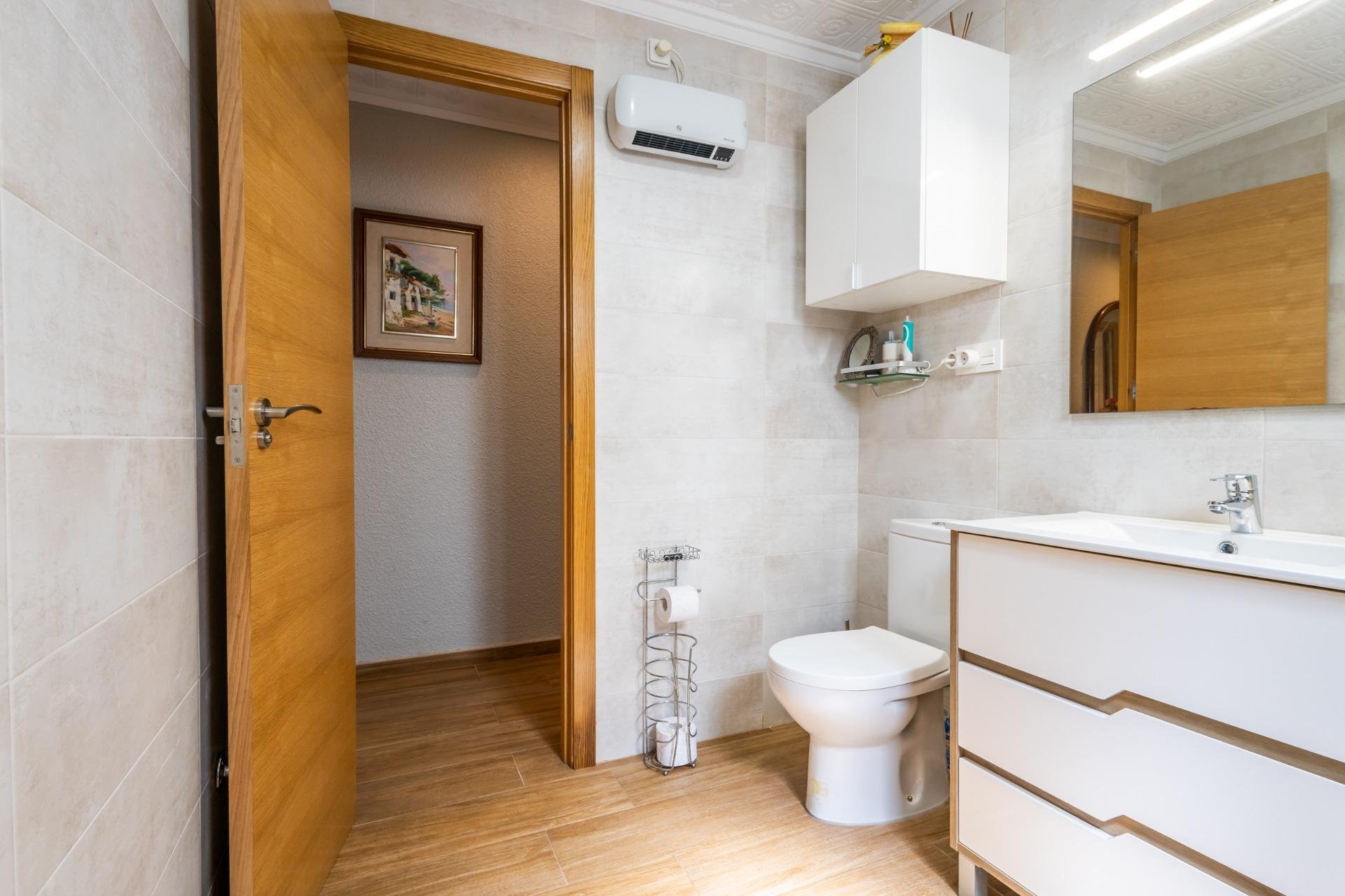 Revente - Appartement -
Torrevieja - Acequion