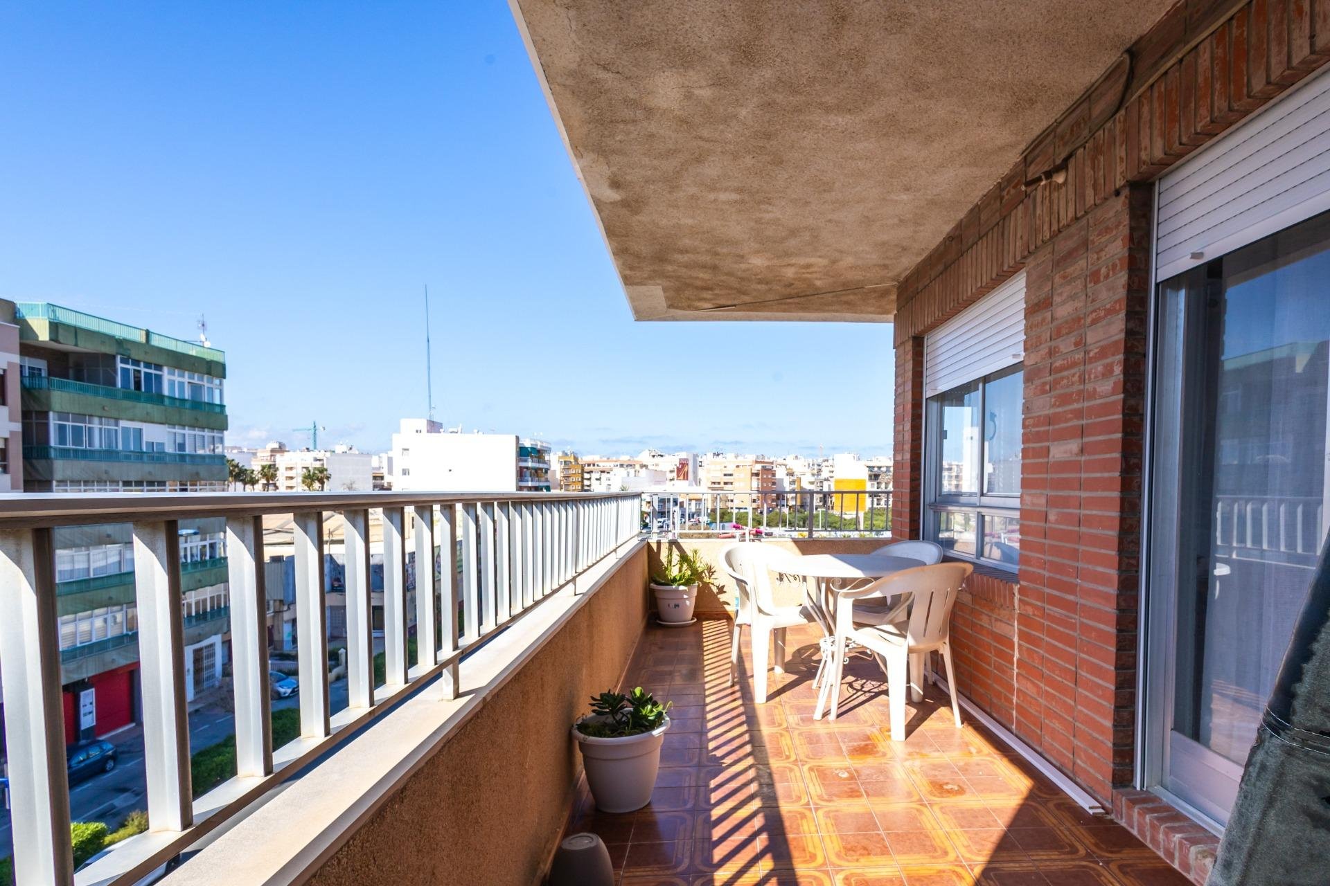 Revente - Appartement -
Torrevieja - Acequion