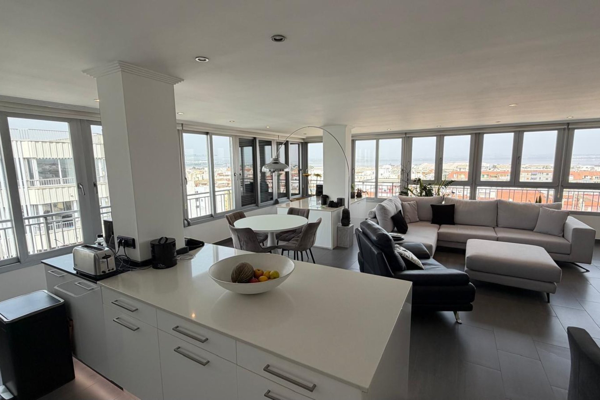 Revente - Appartement -
Torrevieja - Acequion