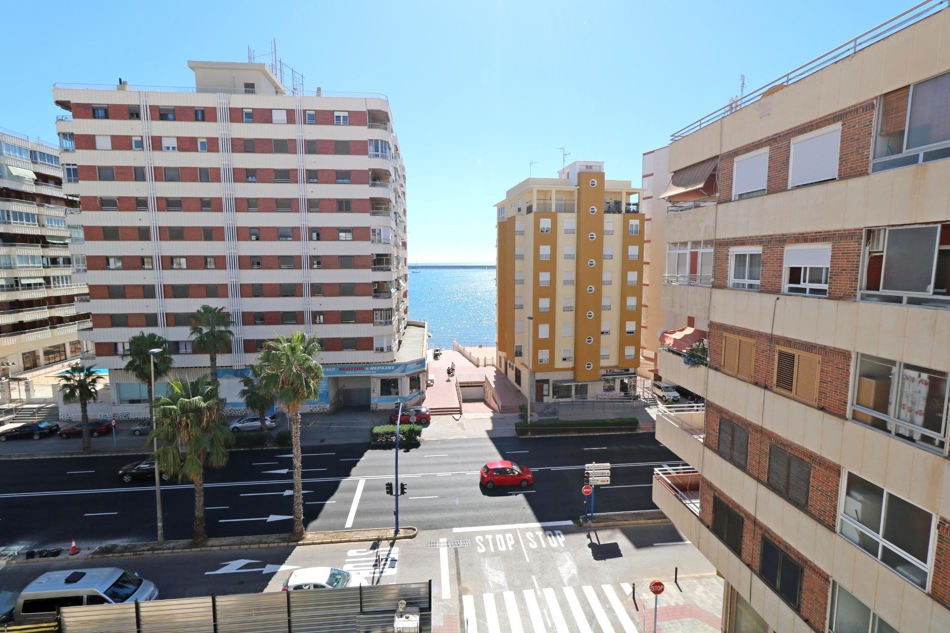 Revente - Appartement -
Torrevieja - Acequion